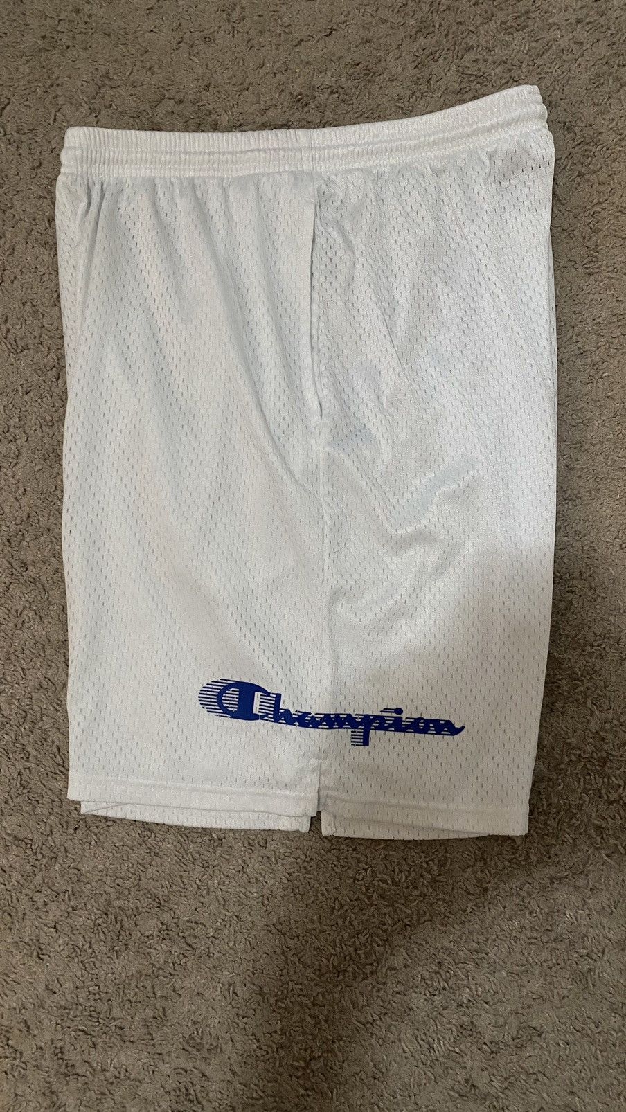 Champion White Champion Shorts Size US 33 - 2 Thumbnail