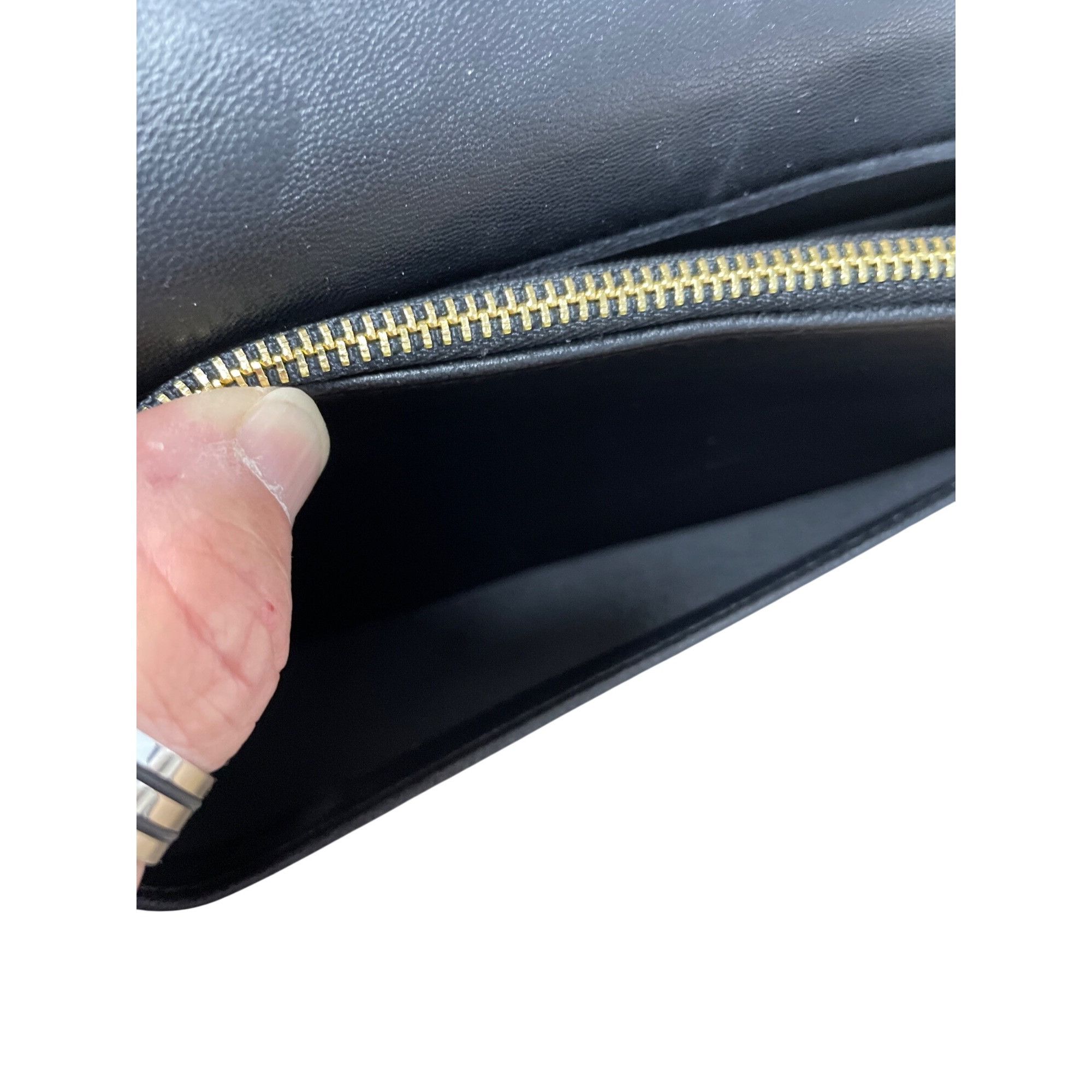 Valentino Orlandi Valentino Orlandi NWT womans Black gold quilted crossbody le Size ONE SIZE - 14 Thumbnail