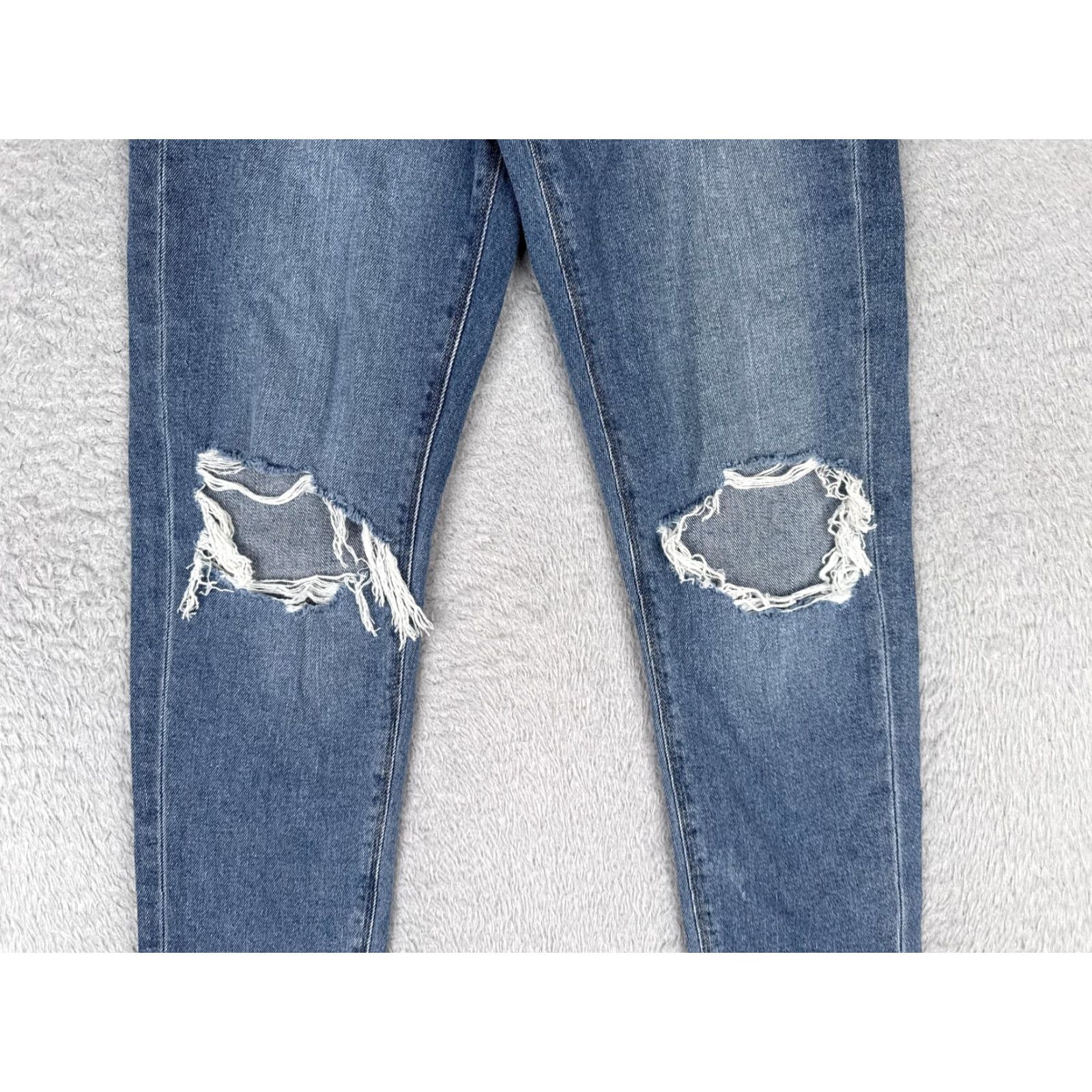American Eagle Outfitters American Eagle Outfitters Mom Jeans Womens 00 Blue Distressed High Rise Stretch 24x29 Size 24" / US 00 / IT 34 - 3 Thumbnail