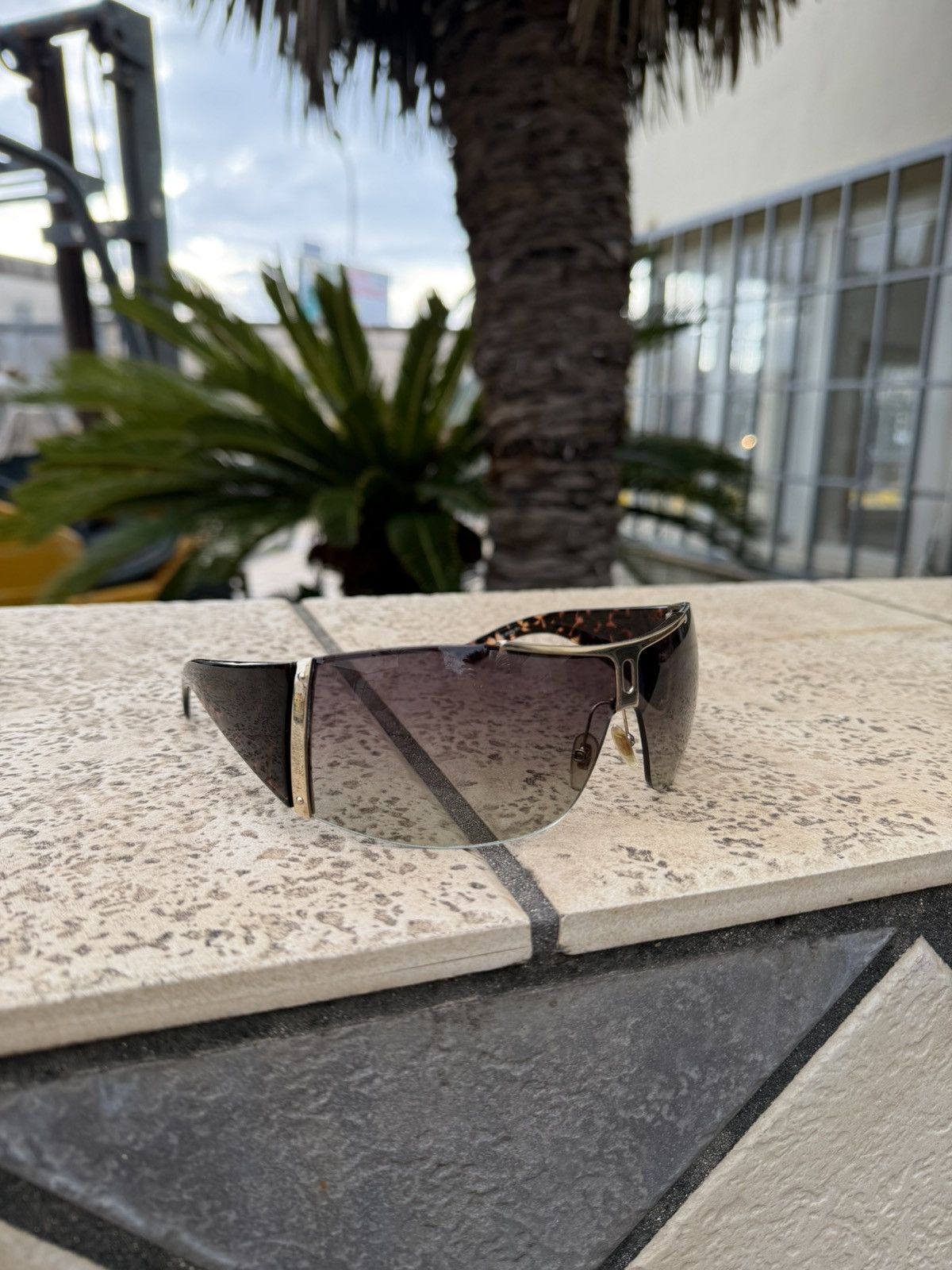 Yves Saint Laurent Yves Saint Laurent Sunglasses YSL 6144/S Size ONE SIZE - 1 Thumbnail
