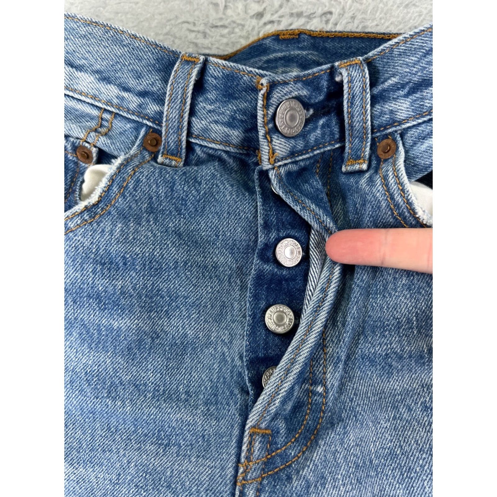 Levi's VINTAGE Levis Premium Jeans Womens 24 Blue Denim Distressed Wide-Leg Regular 5-Pocket Levi's Retro Baggy Stretch Size 42" / US 20 - 5 Thumbnail