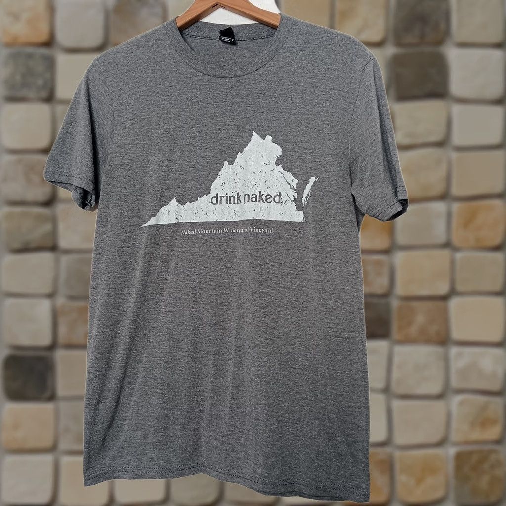 Vintage Naked Mountain Winery Shirt S Gray Cotton Blend District Men Short Sleeve Crew Neck Graphic Print T-Shirt Size US S / EU 44-46 / 1 - 1 Thumbnail