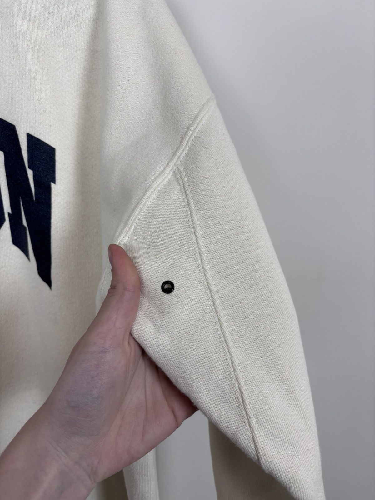 Vintage Vintage University Of Dayton Sweatshirt Crewneck Made In USA Size US XL / EU 56 / 4 - 13 Thumbnail