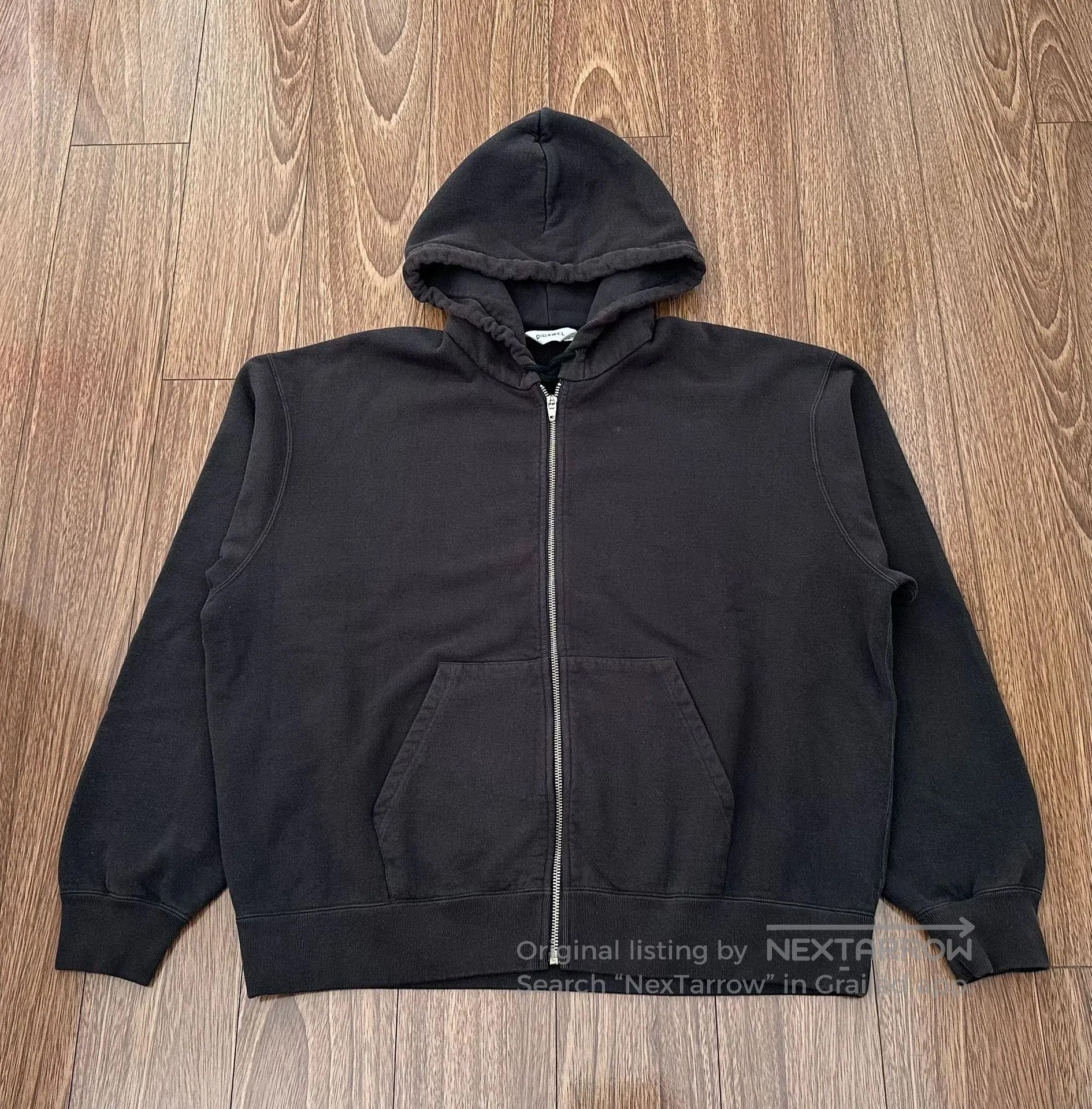 DIGAWEL digawel zip hoodie in black color. Size US S / EU 44-46 / 1 - 1 Thumbnail