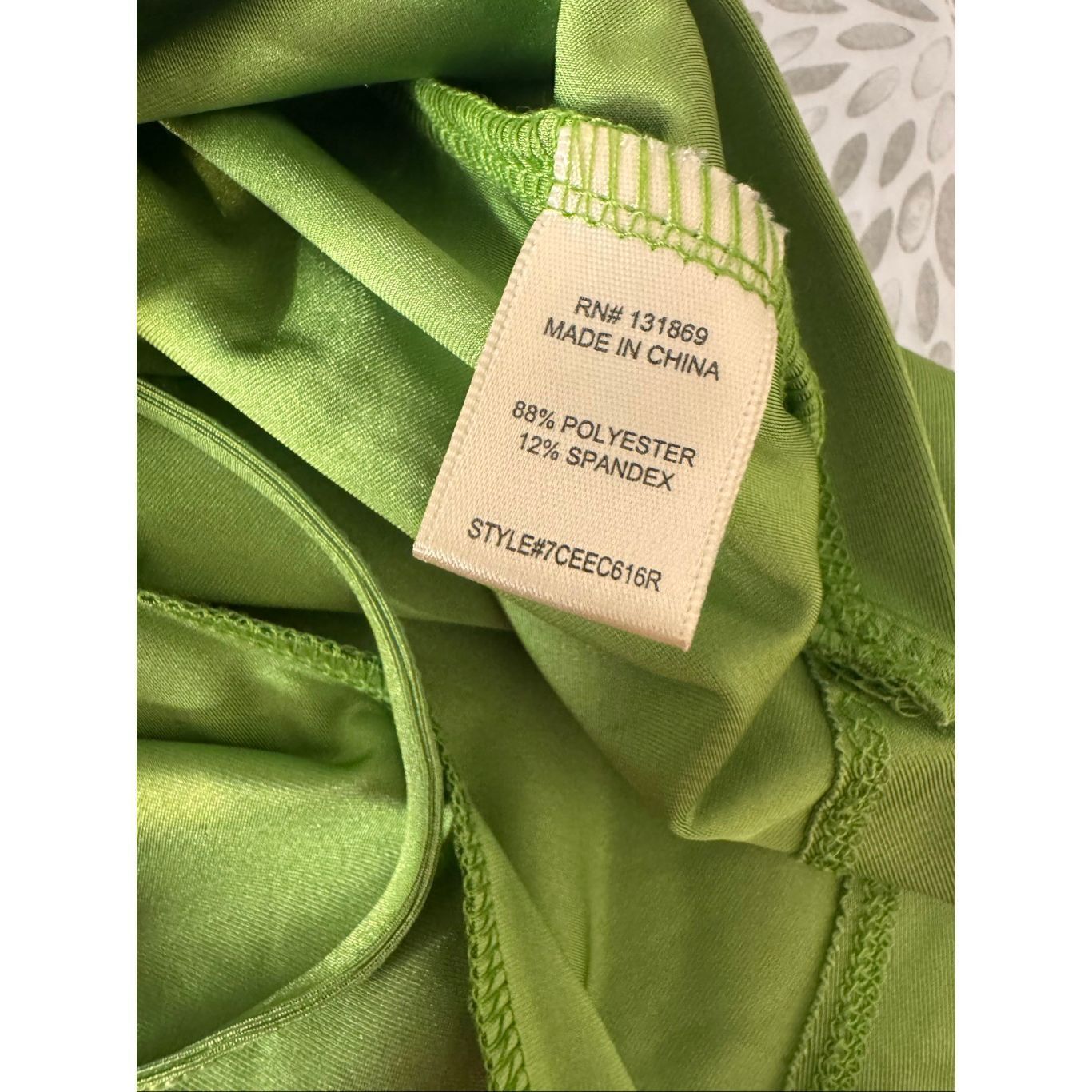 Other Inspired Hearts Green Satin Ruched Side Bodycon Dress – Size Size M / US 6-8 / IT 42-44 - 6 Thumbnail