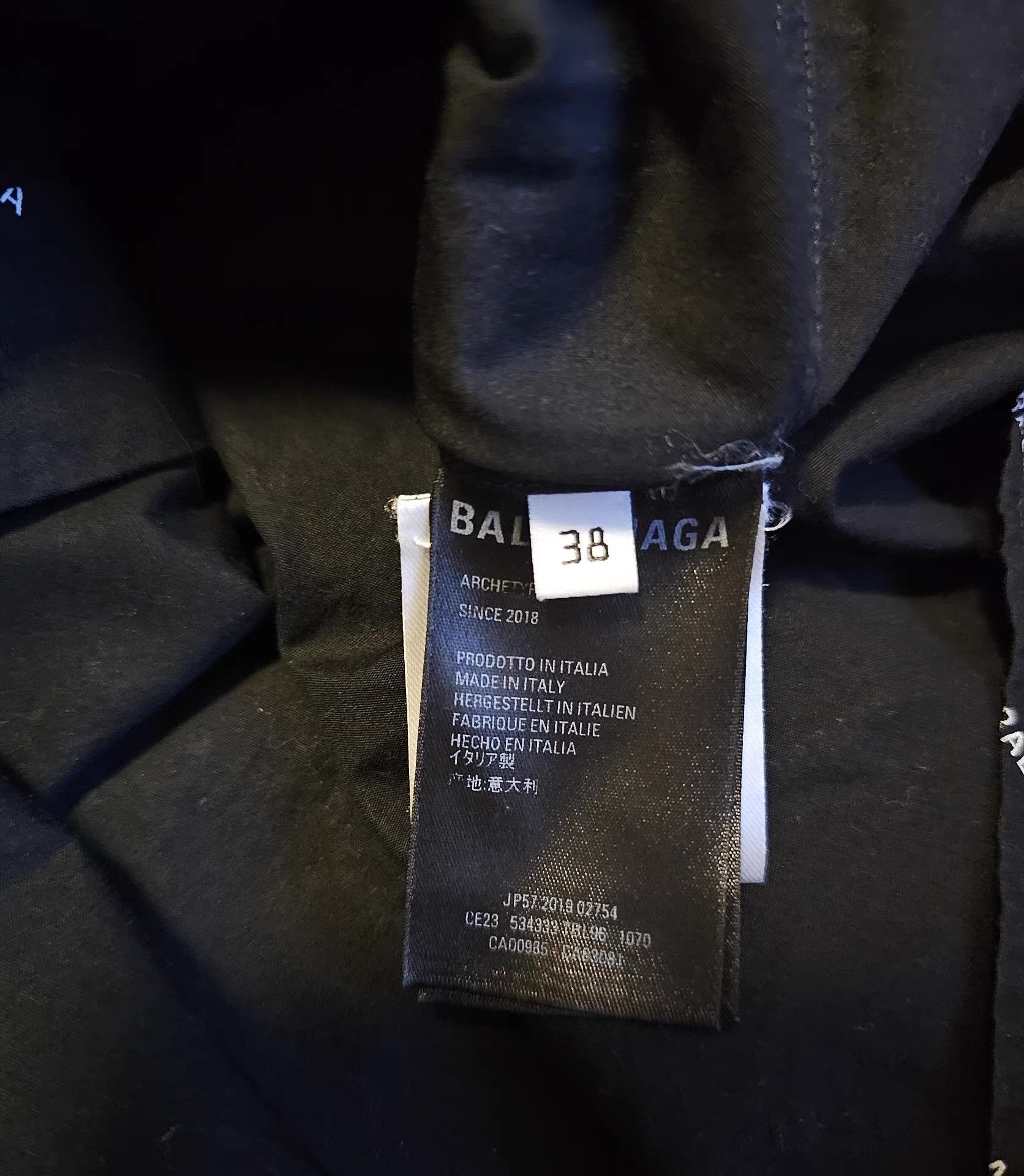 Balenciaga Balenciaga All-Logo Oversized Shirt. Q4 Size US L / EU 52-54 / 3 - 5 Thumbnail