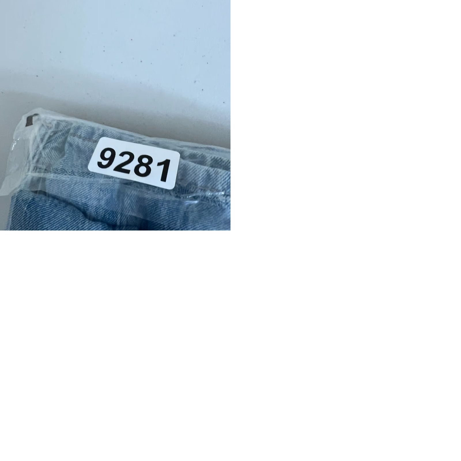 Levi's Levis 502 Taper Fit Jeans Mens Light Wash 36x30 Blue Denim 5-Pocket Levi's 500 Series Regular Mid Rise Cotton Blend Zip Size US 36 / EU 52 - 11 Thumbnail