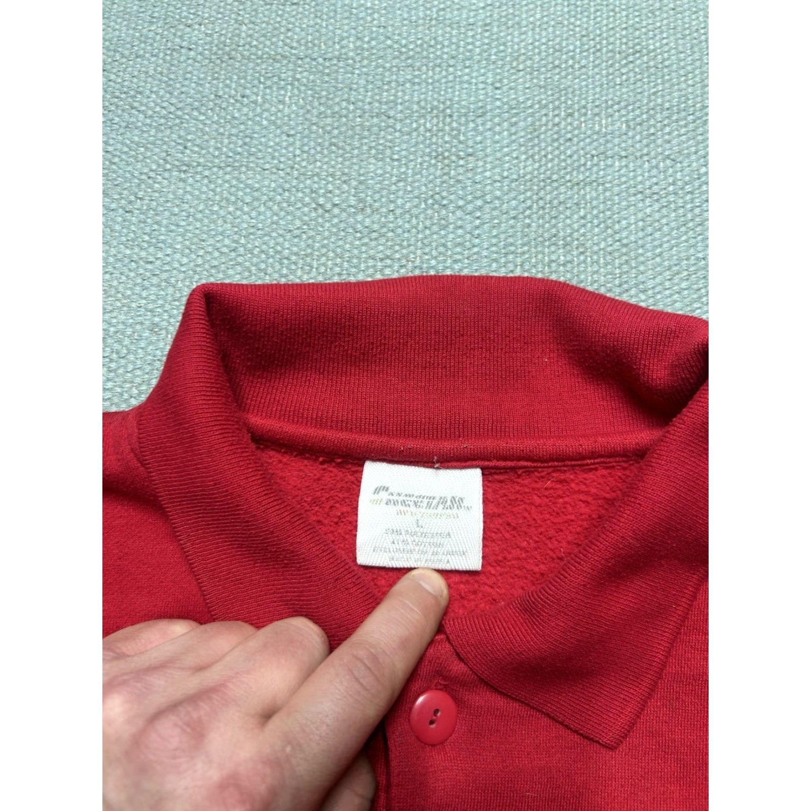 Vintage VINTAGE Sweatshirt Henley pullover cheetah red 1/4 button adult large Mens Size US L / EU 52-54 / 3 - 5 Thumbnail