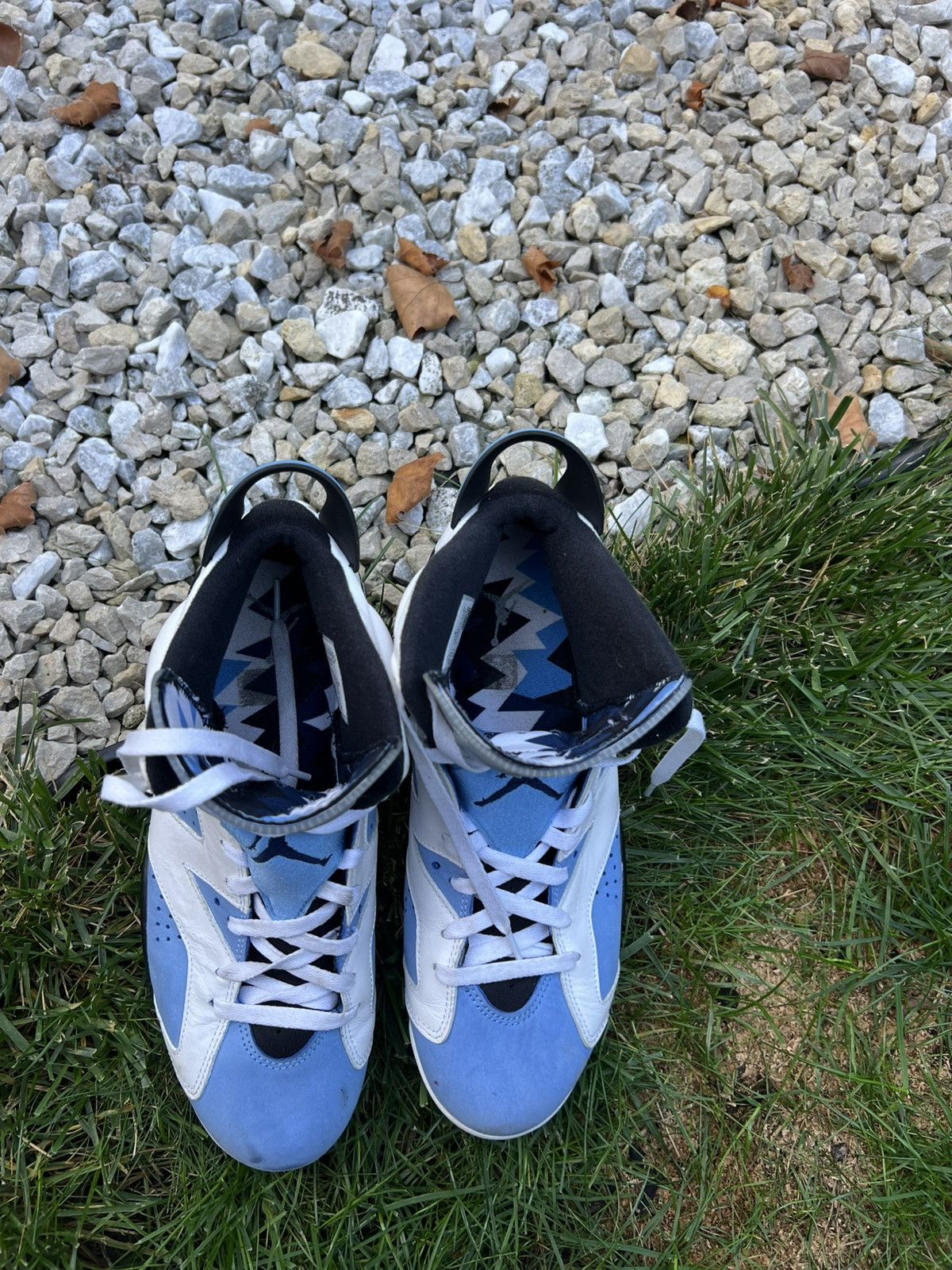 Jordan Brand Air Jordan 6 Retro “University Blue” UNC Size US 10.5 / EU 43-44 - 2 Thumbnail