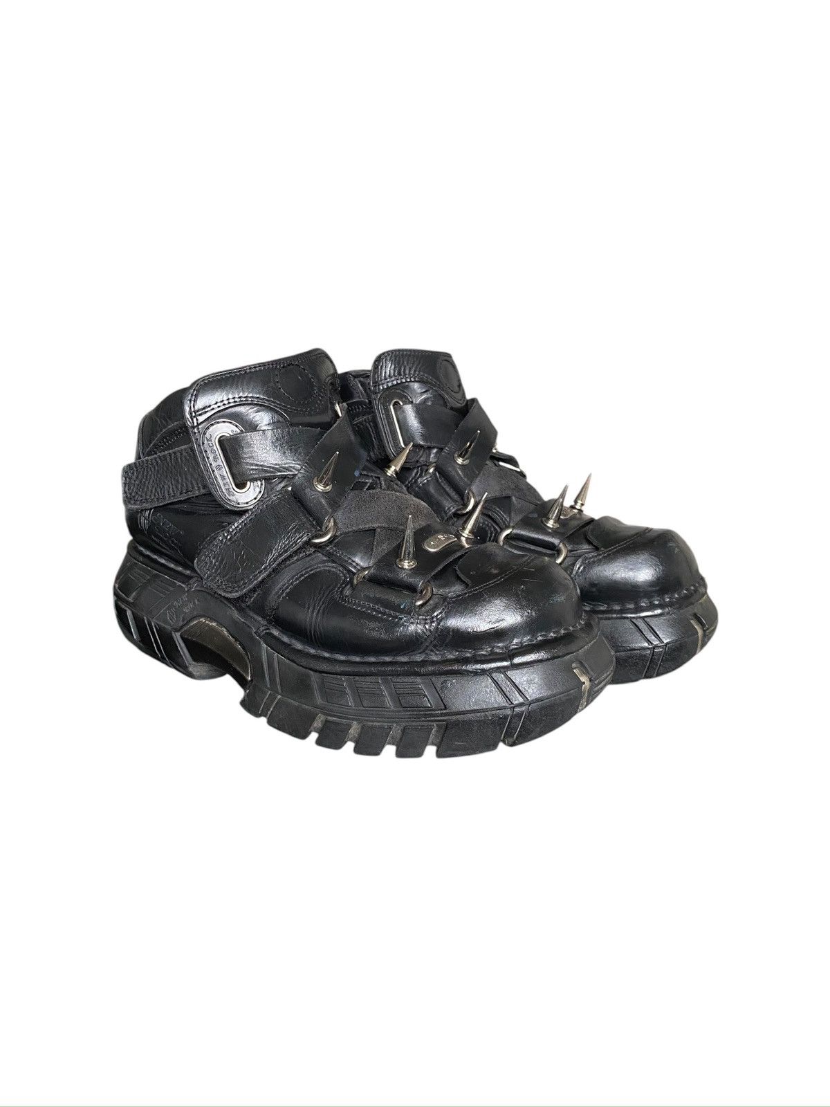 Avant Garde × New Rock × Vintage Vintage New Rock spiked platform 