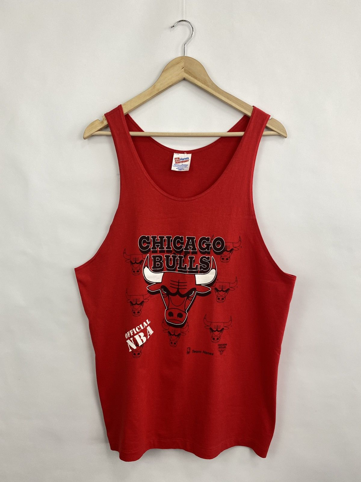 NBA × Vintage 🇺🇸 Vintage 90s Chicago Bulls Henes jersey Official NBA Size US L / EU 52-54 / 3 - 2 Thumbnail