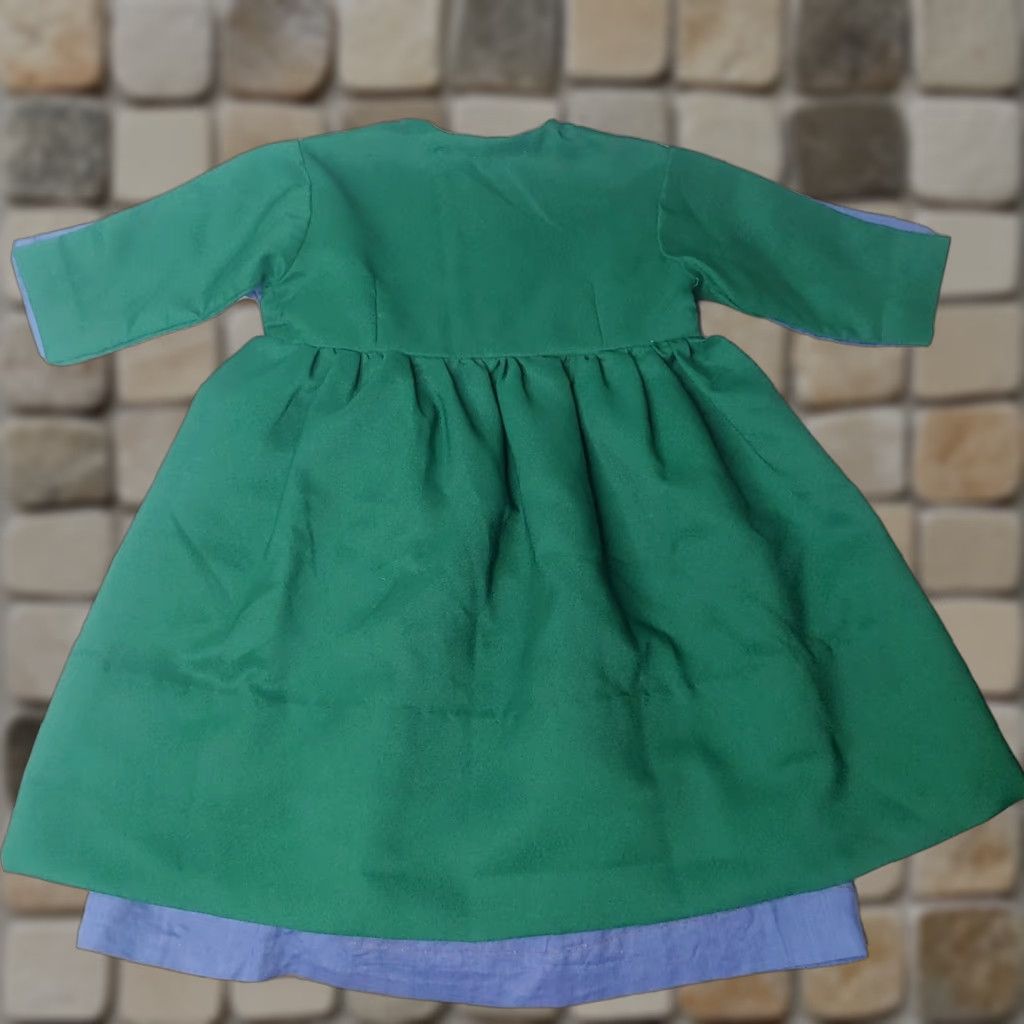 Vintage VINTAGE Handmade Girls Dress Slip Dress Green Blue Cotton Polyester Long Sleeve Ethnic/Peasant 32" sweep 44.5" sweep Womens? Size ONE SIZE - 1 Thumbnail