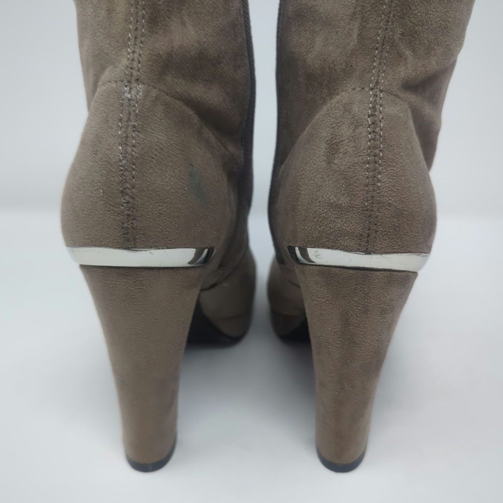 Other G By Guess Brown Velvet Heel Boots Booties Womens Size 6 Size US 6 / IT 36 - 5 Thumbnail