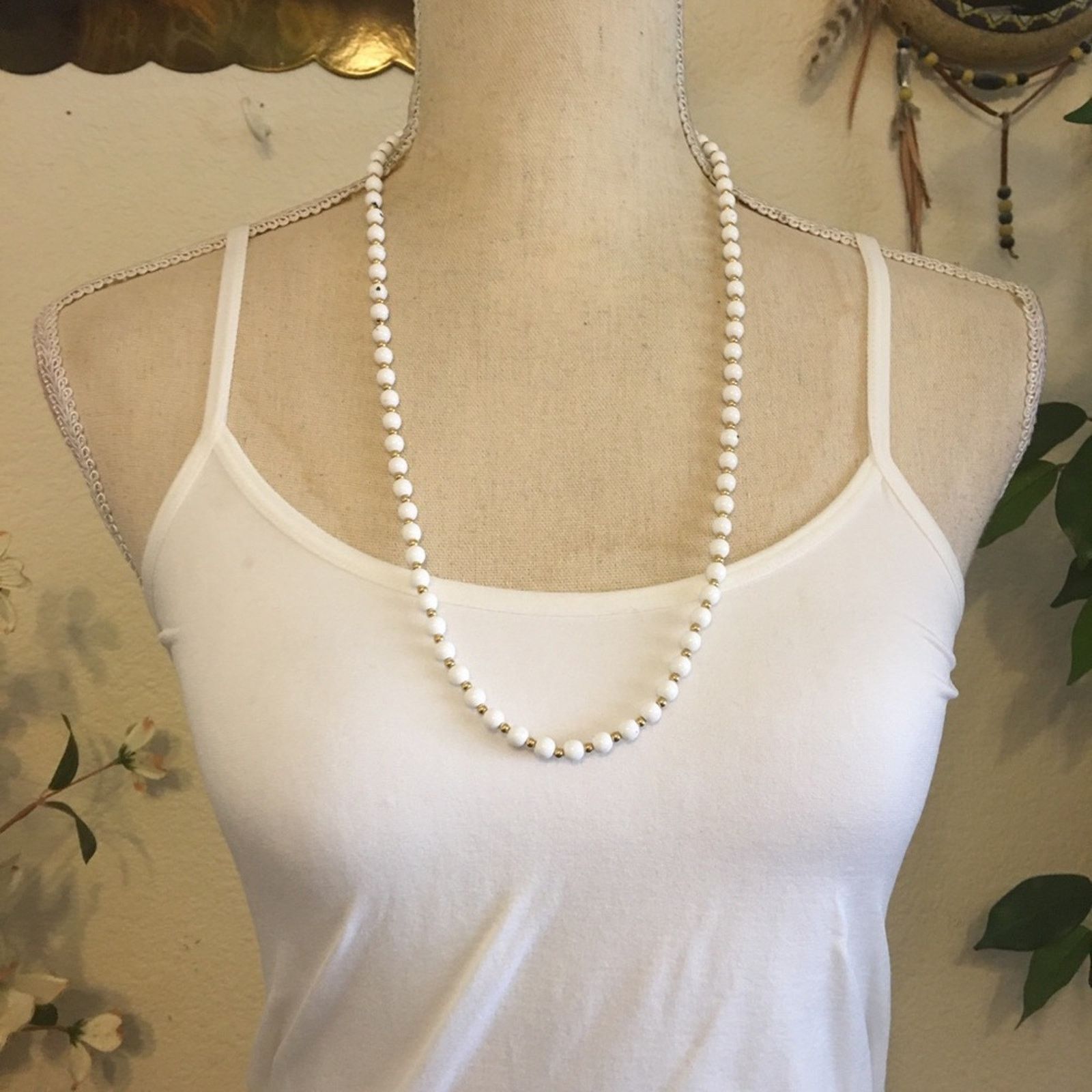 Monet Vintage Monet white glass pearl bead necklace Size ONE SIZE - 3 Thumbnail