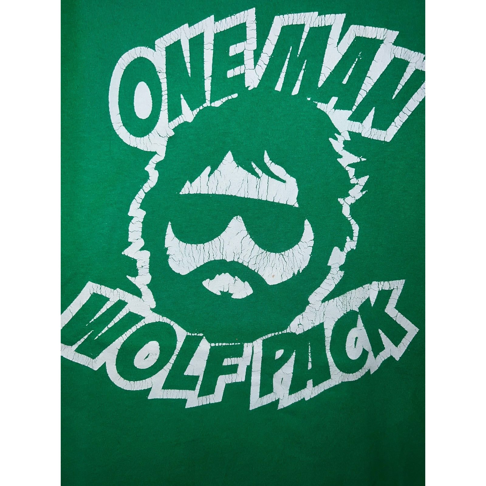 Gildan One Man Wolf Pack Shirt The Hangover Green Movie Tee L Large Size US L / EU 52-54 / 3 - 4 Thumbnail
