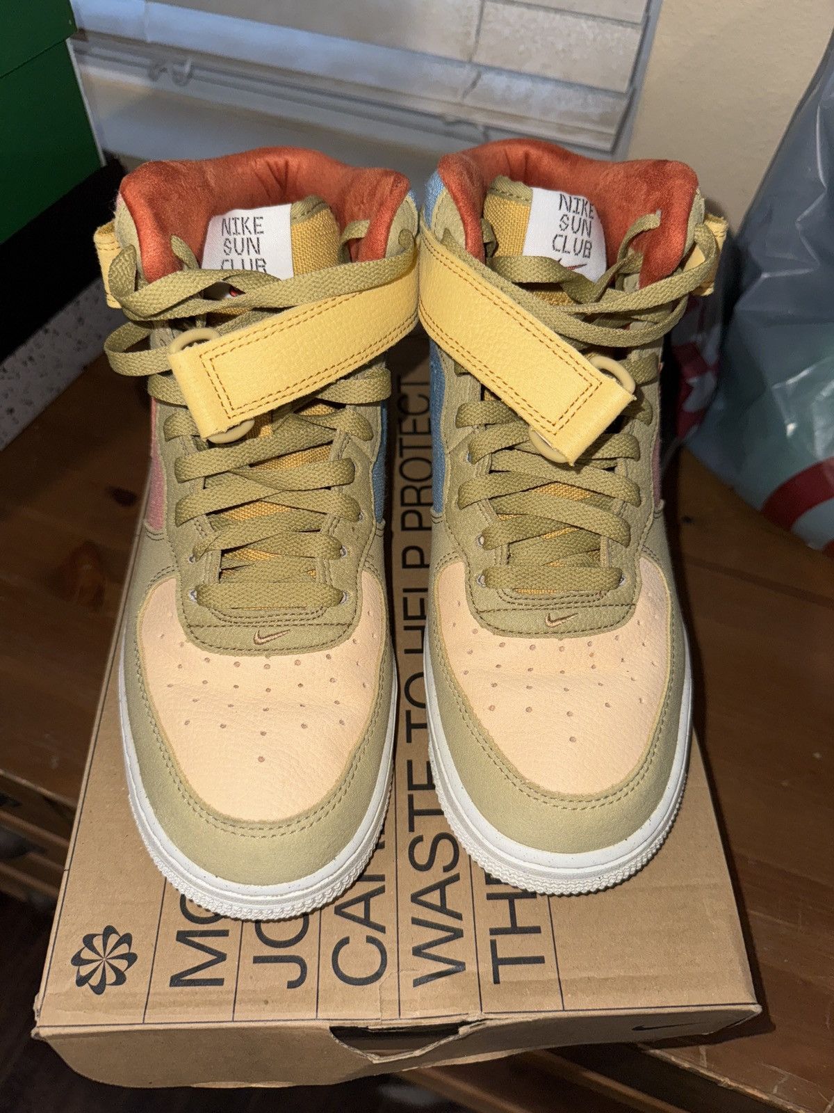 Nike Nike Air Force 1 Mid Sunclub - Gently Used - w/ Box Size US 8.5 / EU 41-42 - 4 Thumbnail