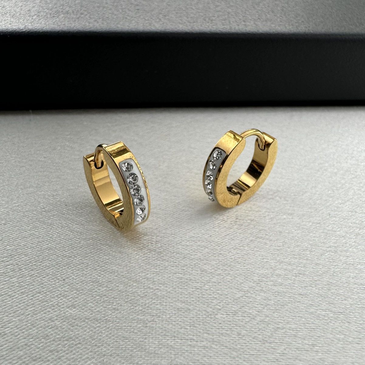 Other CZ Small Silver Hoop Earrings for Men Women Unisex Style Size ONE SIZE - 2 Thumbnail