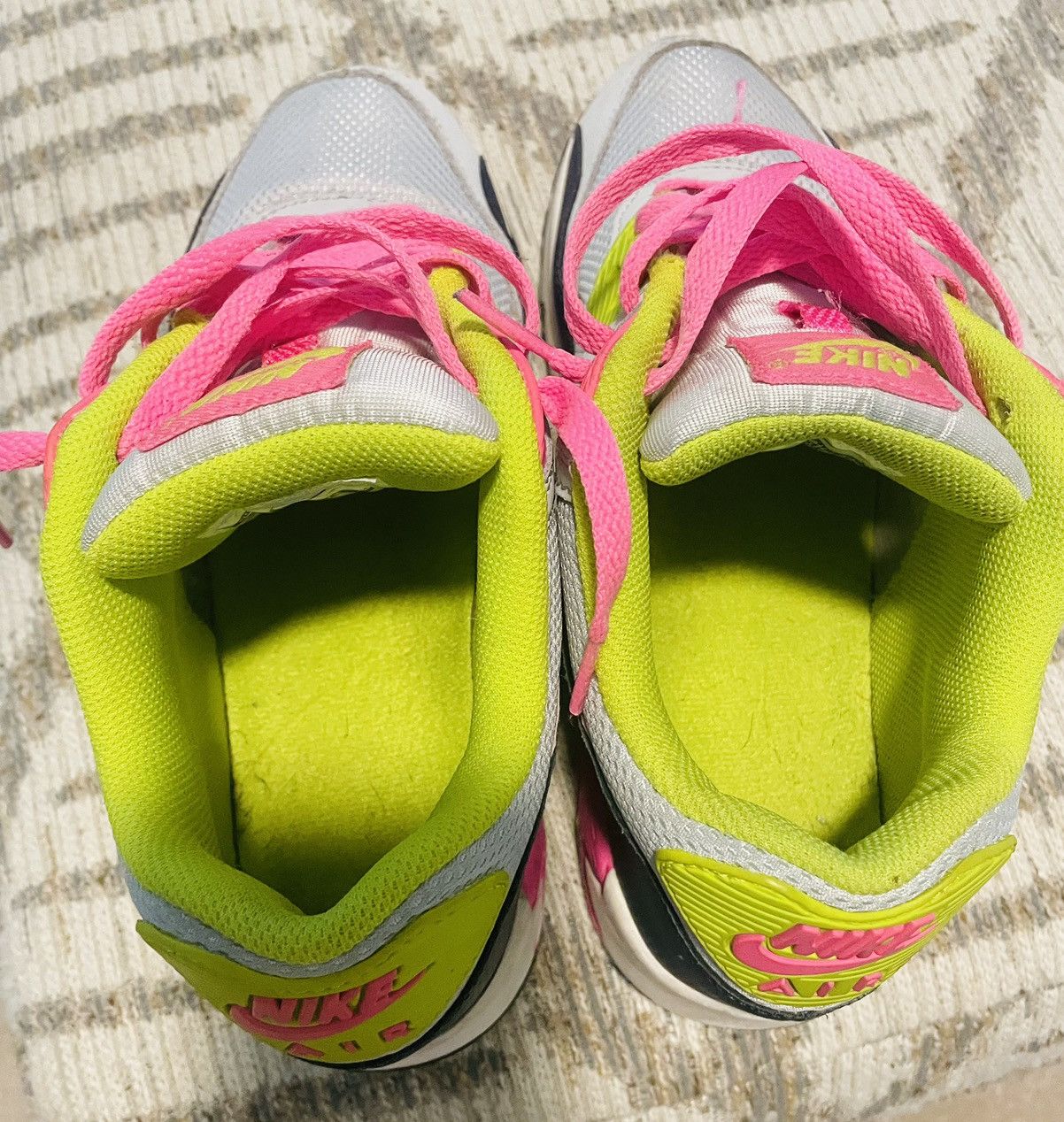 Nike AIR MAX 90 GS 'PINK GLOW VENOM GREEN Size US 8 / EU 41 - 7 Thumbnail