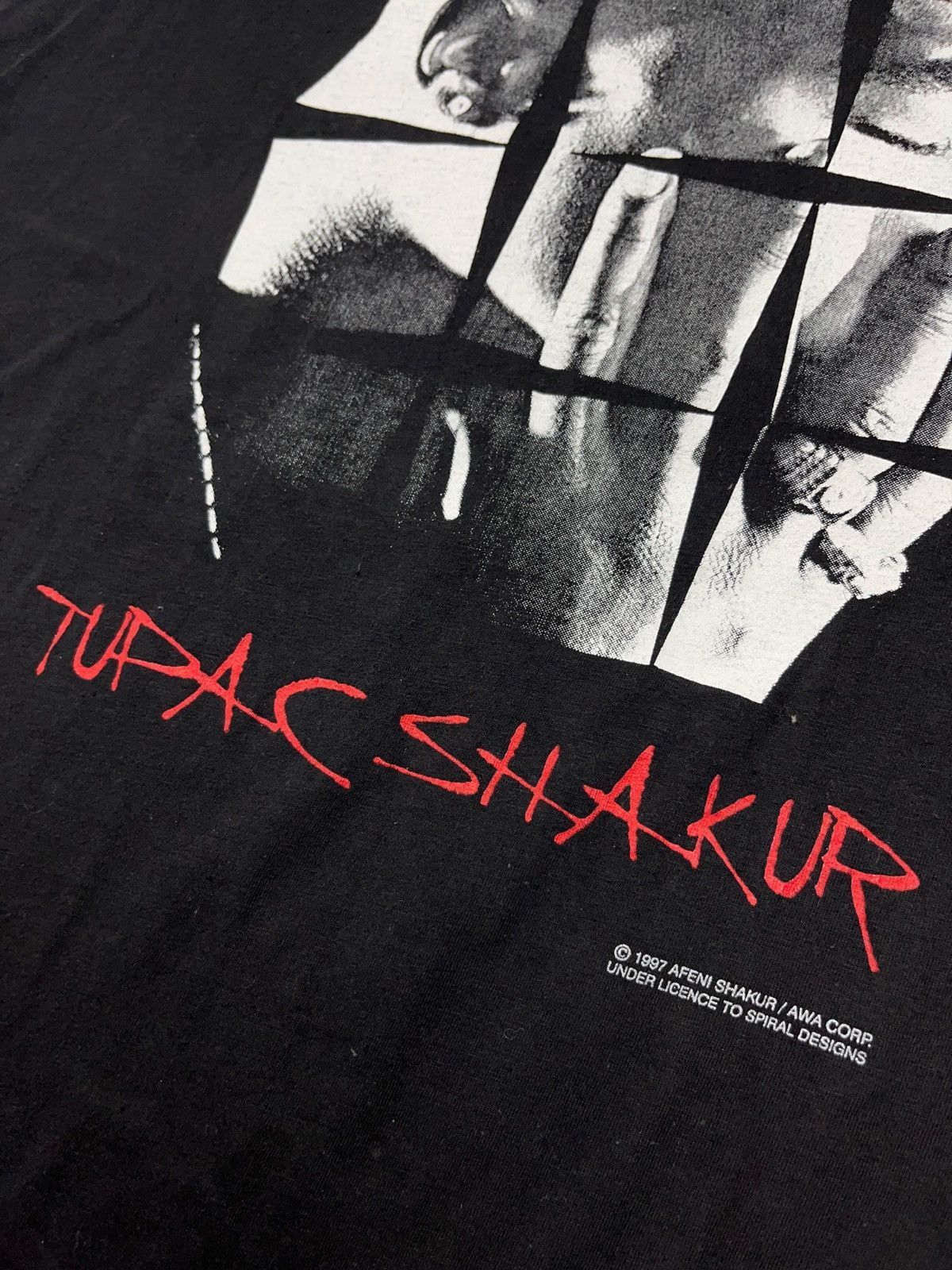 Rap Tees Vintage 1997 2Pac Only God Can Judge Me Rap Tee Death Row Size US XL / EU 56 / 4 - 4 Thumbnail