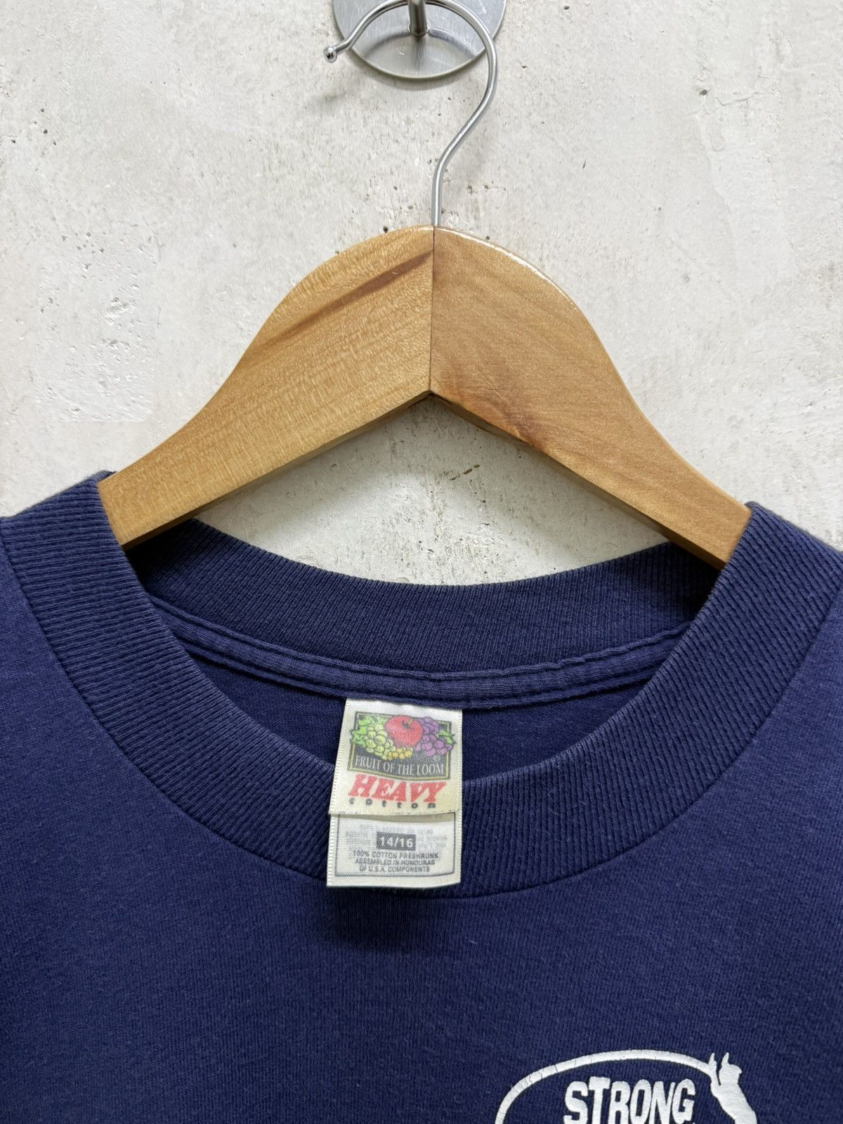 Vintage Faded 2000s Strong Current Hawaiian Surf Tee Size US XS / EU 42 / 0 - 5 Thumbnail