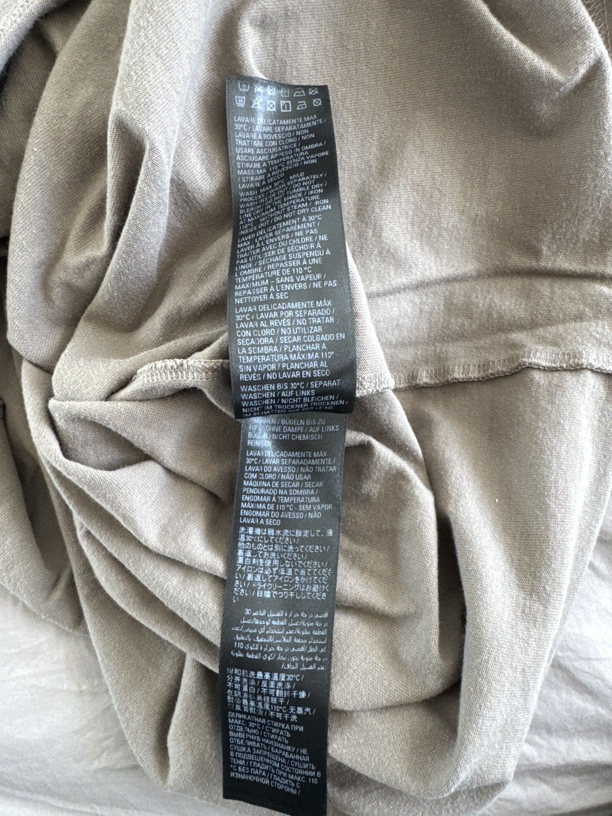 Balenciaga Balenciaga t-shirt Size US M / EU 48-50 / 2 - 9 Thumbnail