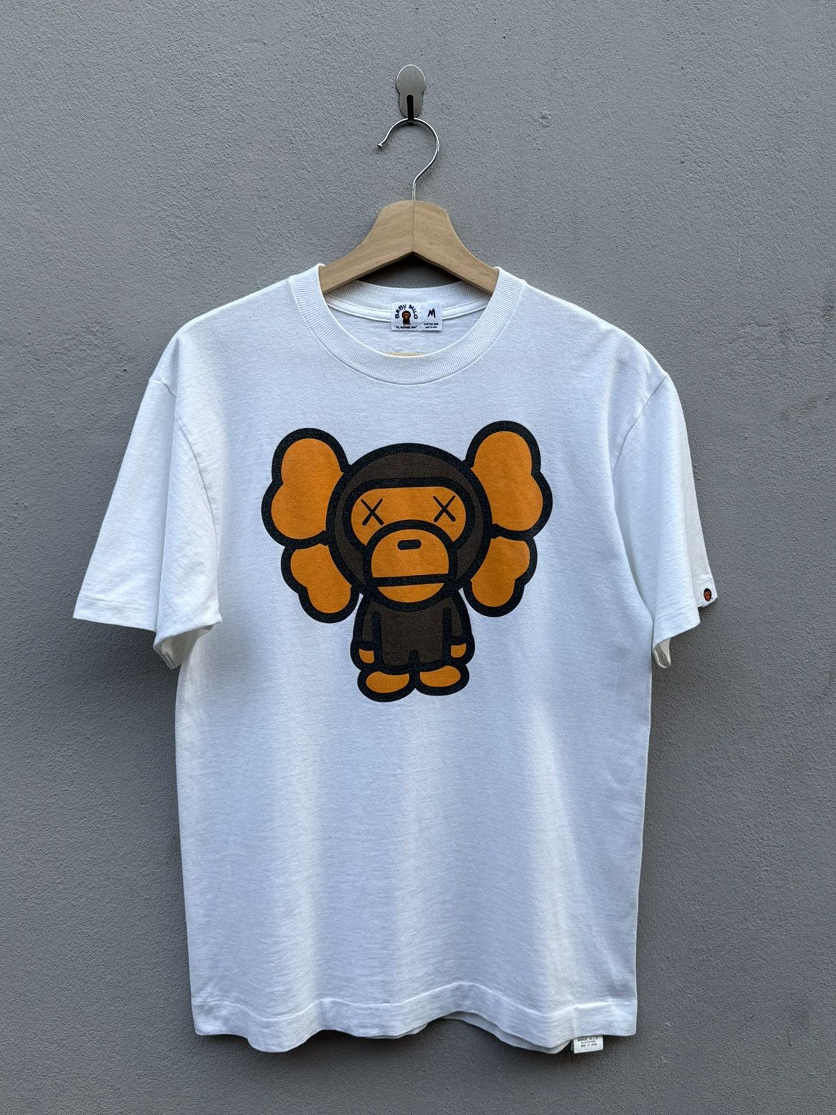 Bape × Kaws 🔥RARE🔥 2005 Bape x Kaws Baby Milo Pharrell Williams Tee Size US M / EU 48-50 / 2 - 1 Thumbnail