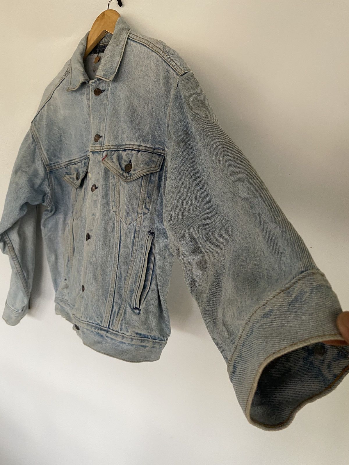 Levi's × Levi's Vintage Clothing Distressed Vintage Levi’s Trucker Denim Jeans Jacket USA Size US S / EU 44-46 / 1 - 6 Thumbnail