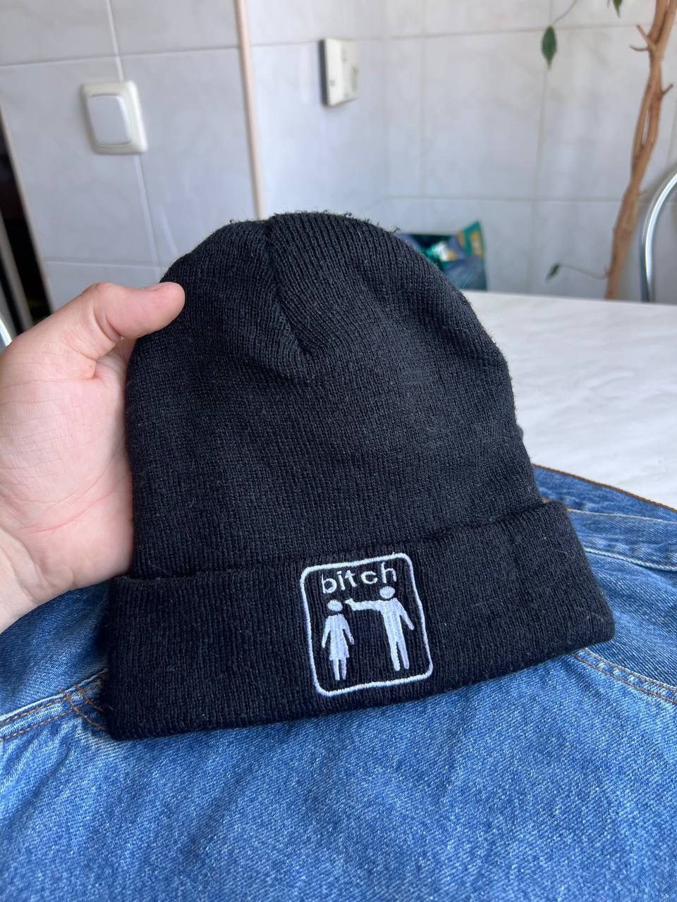 Shorty's Skateboards Vintage Bitch Skatebord Beanie Hat Black Size ONE SIZE - 2 Thumbnail