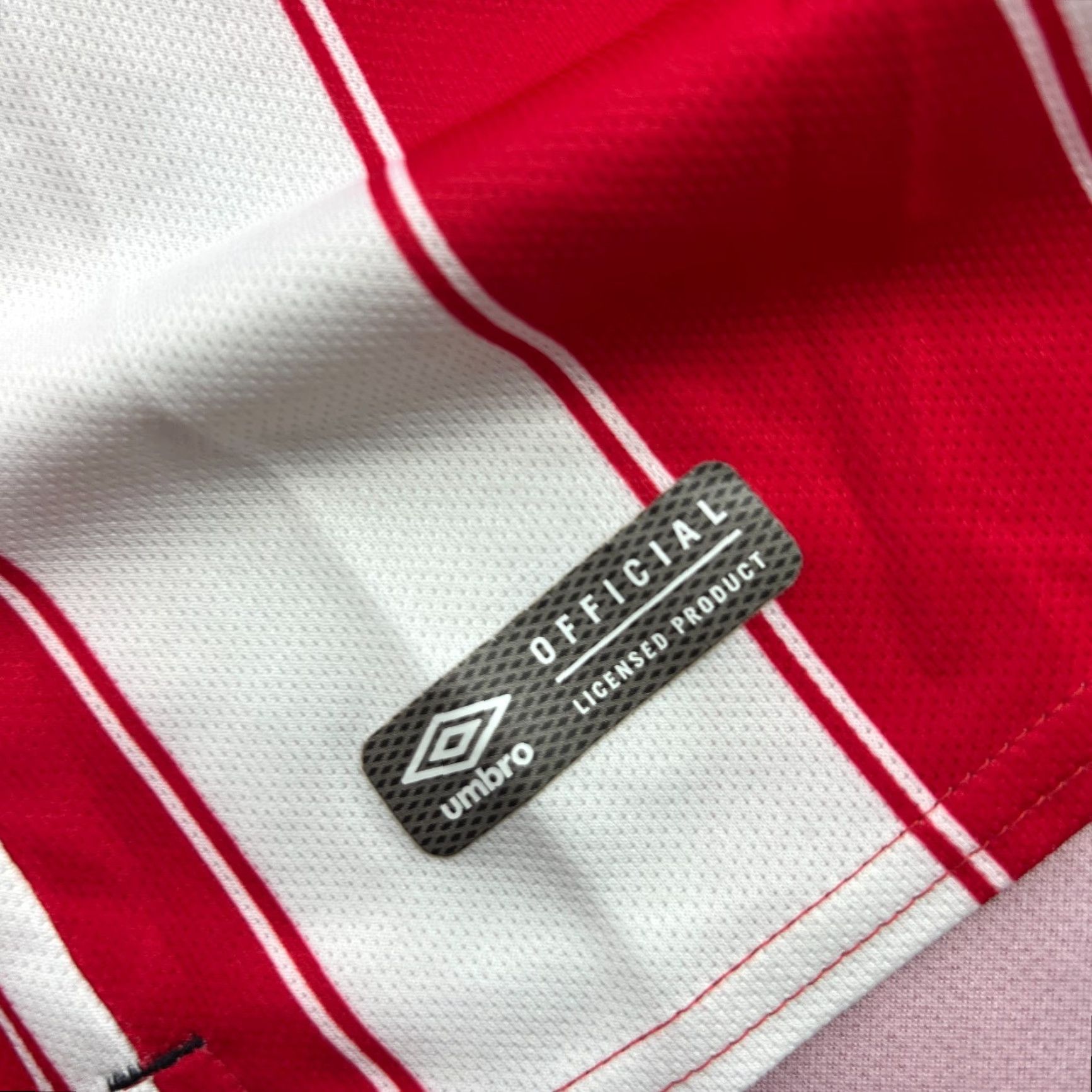 Umbro PSV Eindhoven 2017 2018 Home Football Jersey Mens XL Umbro Shirt Size US XL / EU 56 / 4 - 7 Thumbnail