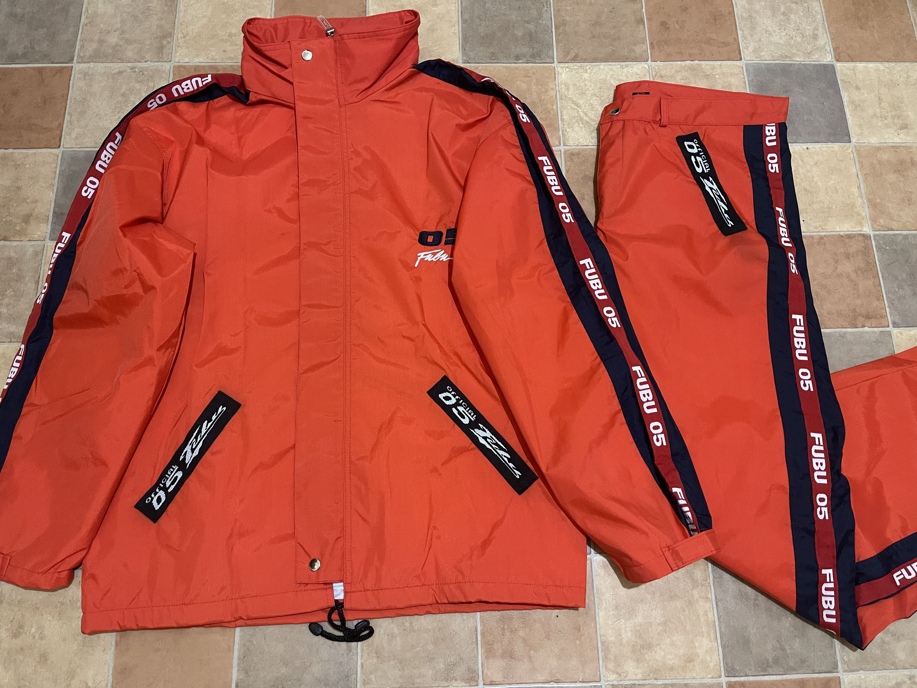 Fubu FUBU tracksuit, baggy track suit jacket and pants set 90s XL Size US XL / EU 56 / 4 - 2 Thumbnail