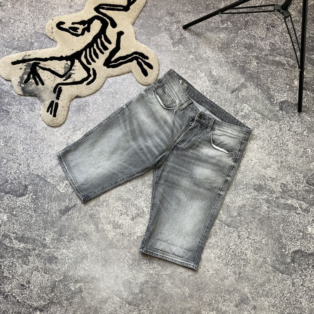 G-Star Men’s G-Star Raw Faded style y2k Oldmoney denim shorts Size US 32 / EU 48 - 2 Thumbnail