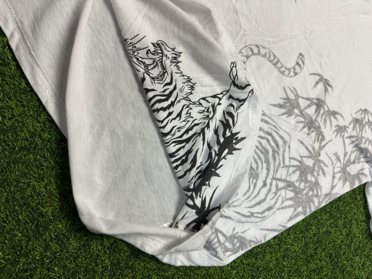 Japanese Brand assorted tshirt - sukajan tshirt tiger error print Size US XL / EU 56 / 4 - 8 Thumbnail
