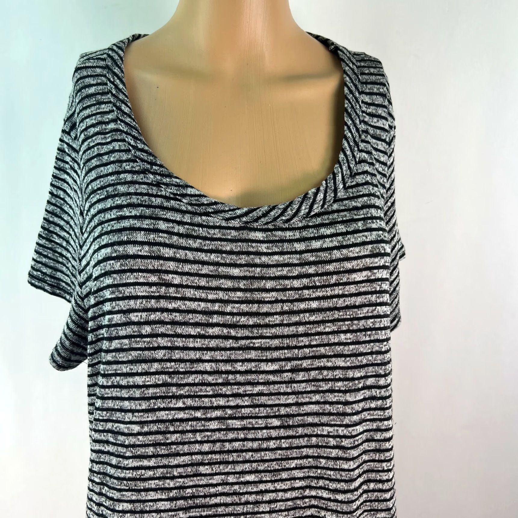 Vintage Vtg Rue Striped Short Sleeves Scoop Neck Gray Sweater Dress Plus Size 2X Womens Vintage Gr ay Size XXL / US 16-18 / IT 52-54 - 3 Thumbnail