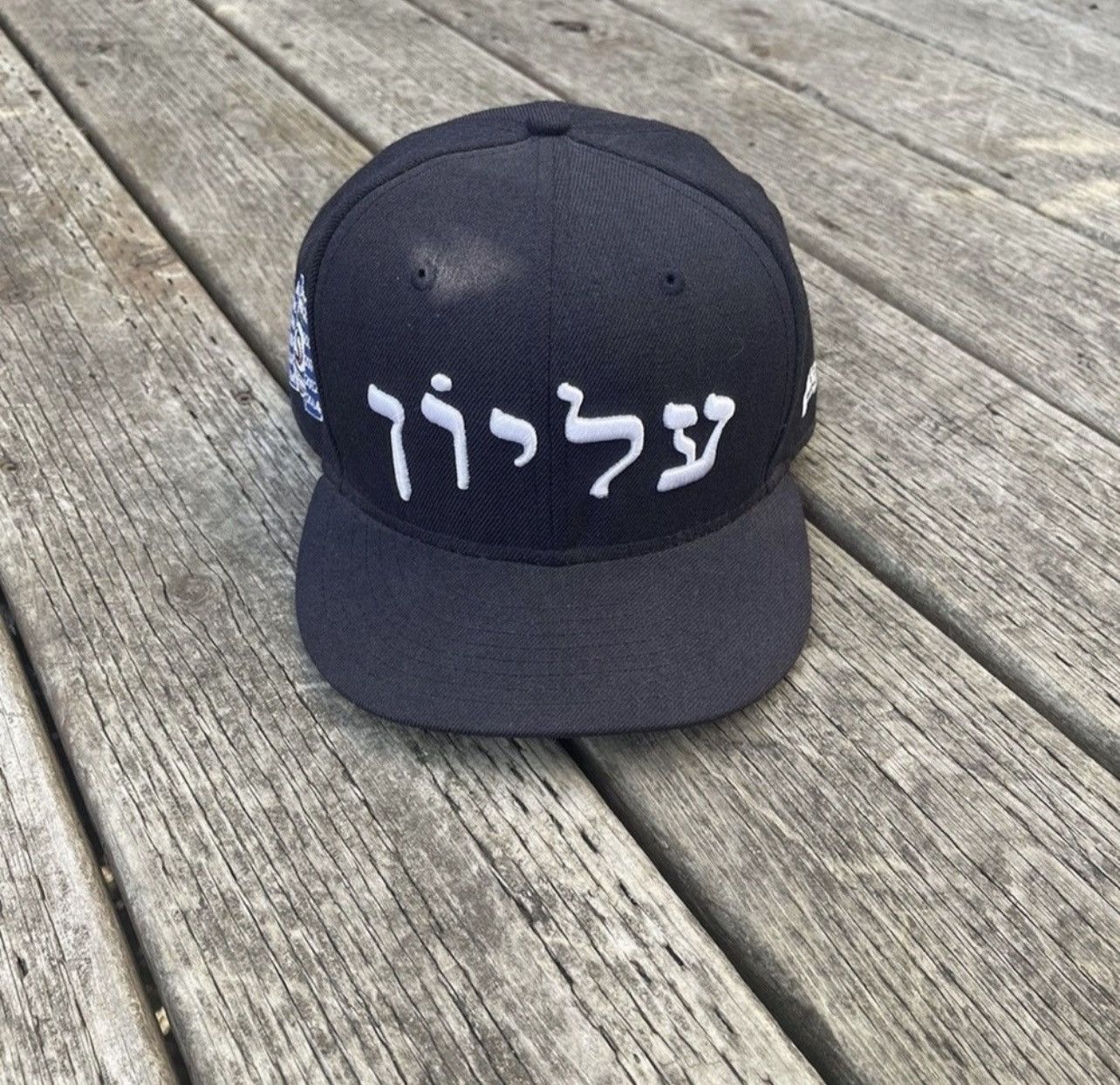 Supreme Supreme ‘Hebrew’ Logo New Era Navy 7 5/8 Fitted Hat SS14 Size ONE SIZE - 1 Thumbnail