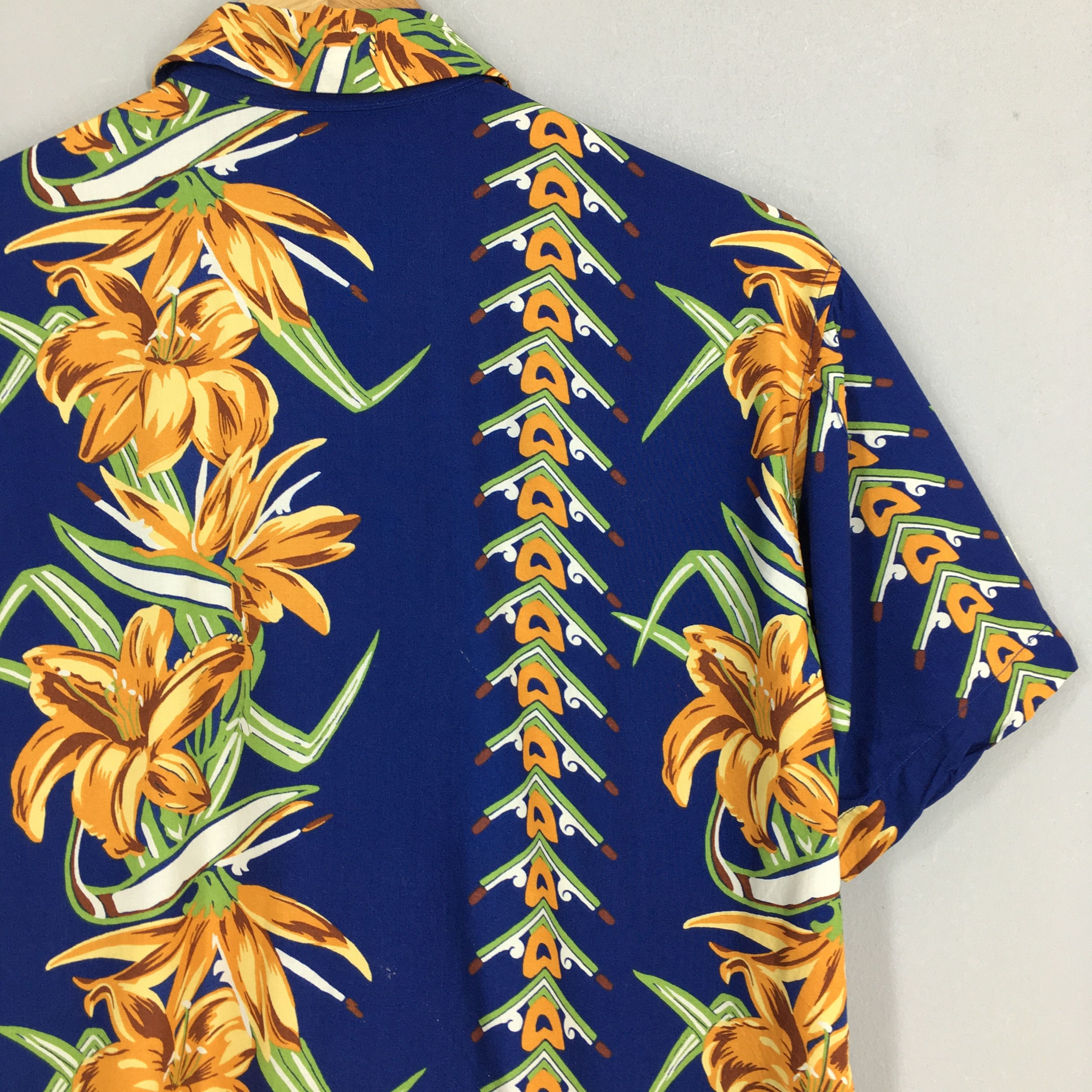 Life's a Beach Vintage 90's Aloha Wear Rayon Floral Shirt Medium Size US M / EU 48-50 / 2 - 8 Thumbnail