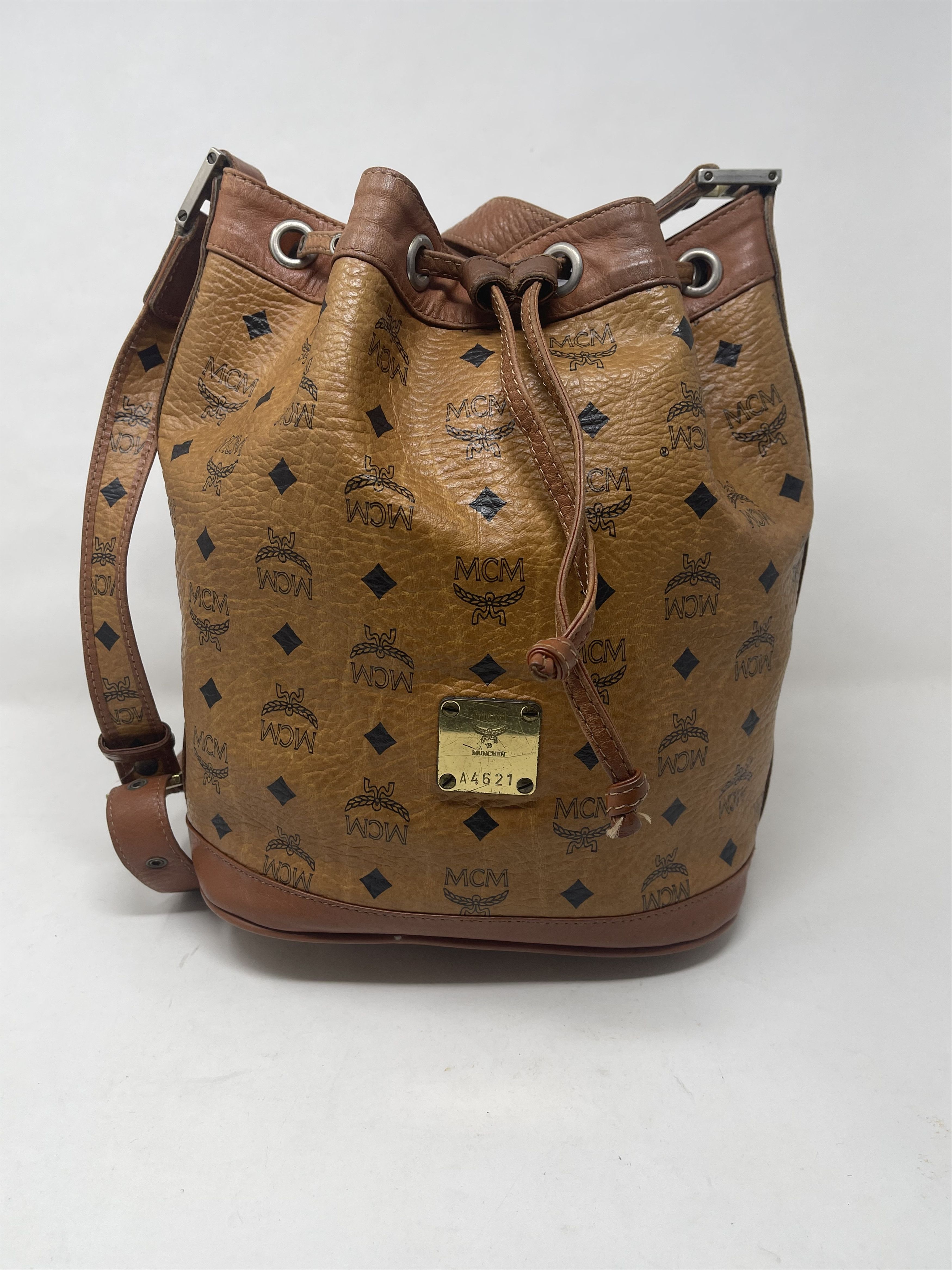 MCM Vintage MCM Cross Body Bucket Design Size ONE SIZE - 1 Thumbnail
