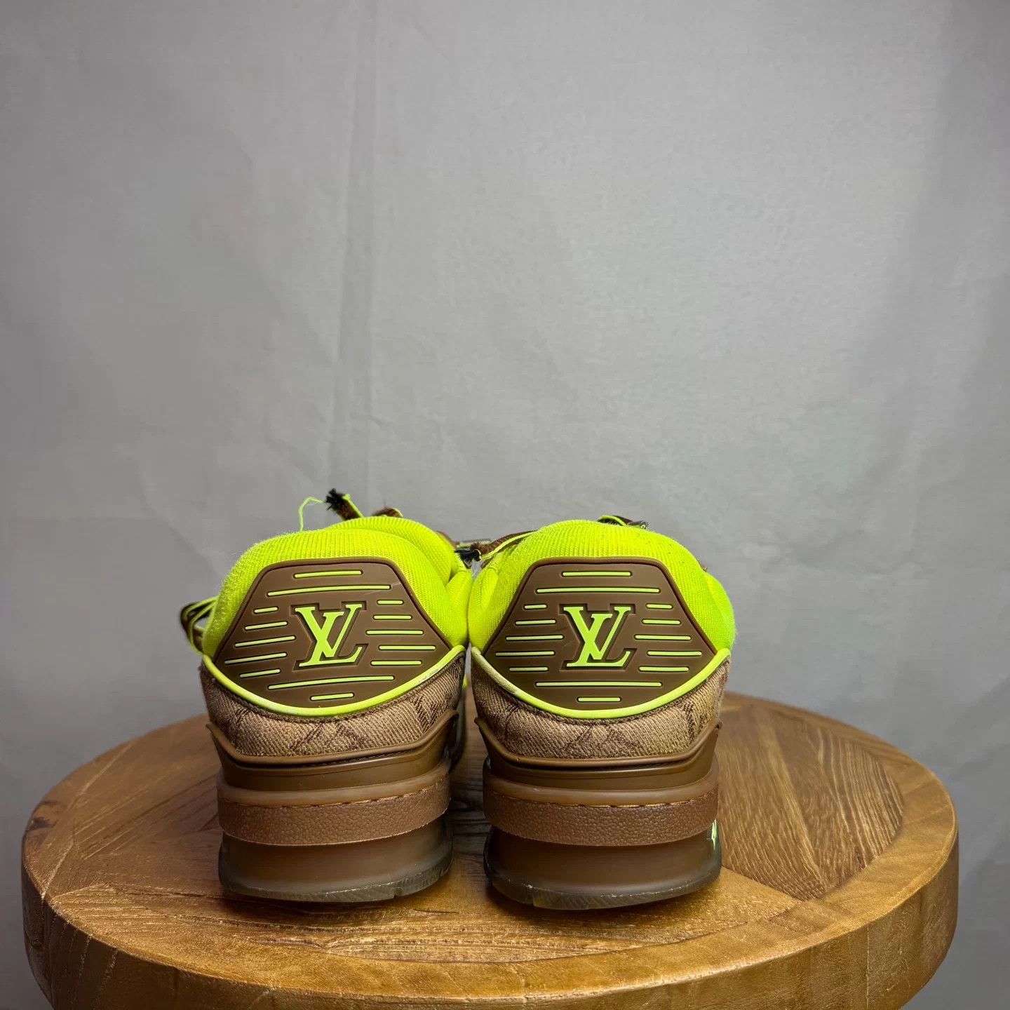 Louis Vuitton Louis Vuitton LV Trainer Fluorescent Green 40 95% New Size US 6.5 / EU 39-40 - 5 Thumbnail