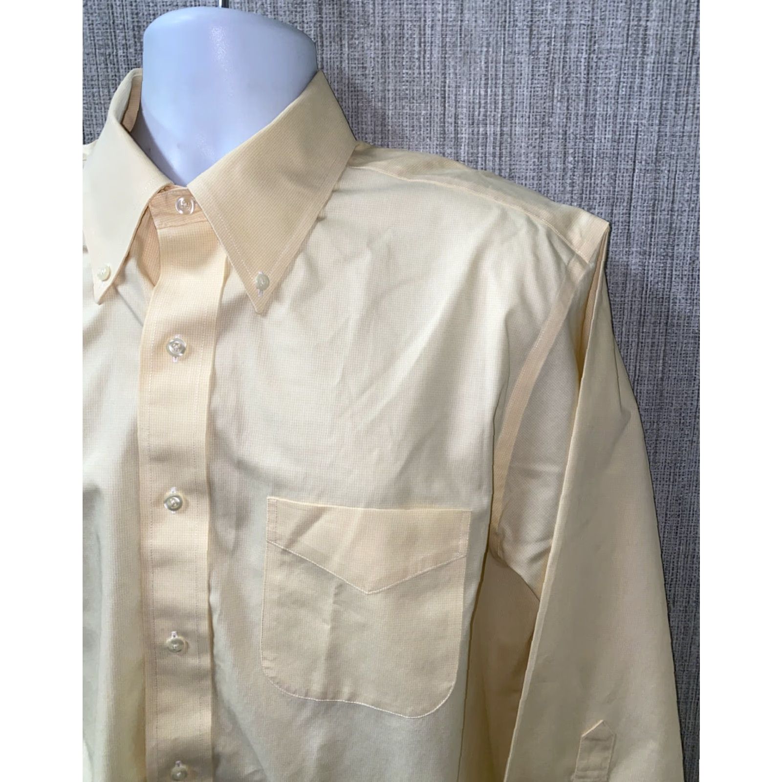Brooks Brothers BROOKS BROTHERS Dress Shirt Men's Yellow Long Sleeve Button Front 16.5 Regular Cotton Non-Iron, Solid, 100% Cotton, Mens size 16.5, Classic Fit Size 42R - 2 Thumbnail