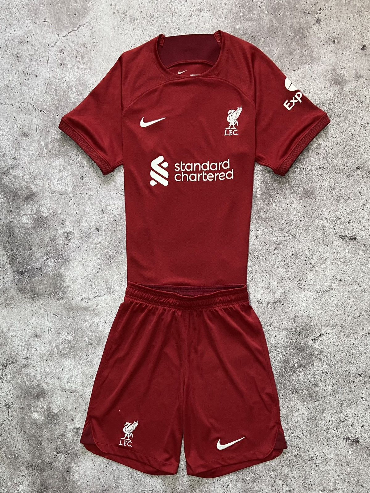Nike 💥Liverpool 2022 football jersey Nike set t-shirt‼️ Size US M / EU 48-50 / 2 - 1 Thumbnail