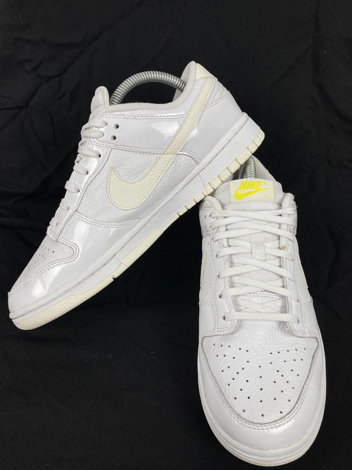 Nike Nike Dunk Low-Top Sneakers Valentines size US9 EU40,5 Size US 9 / IT 39 - 6 Thumbnail