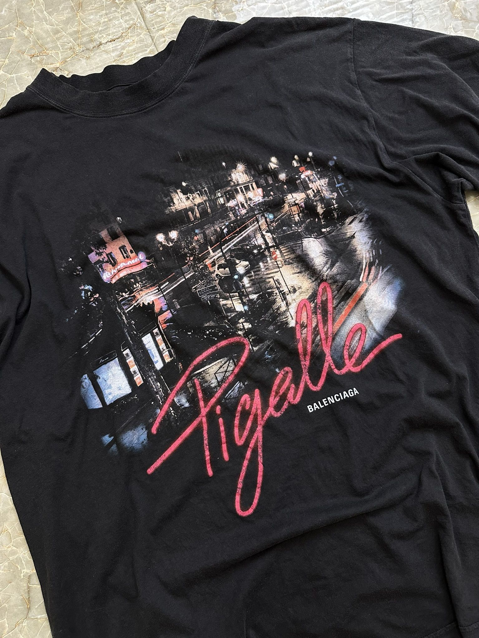 Balenciaga AW24 Pigalle Tee Size US L / EU 52-54 / 3 - 1 Thumbnail