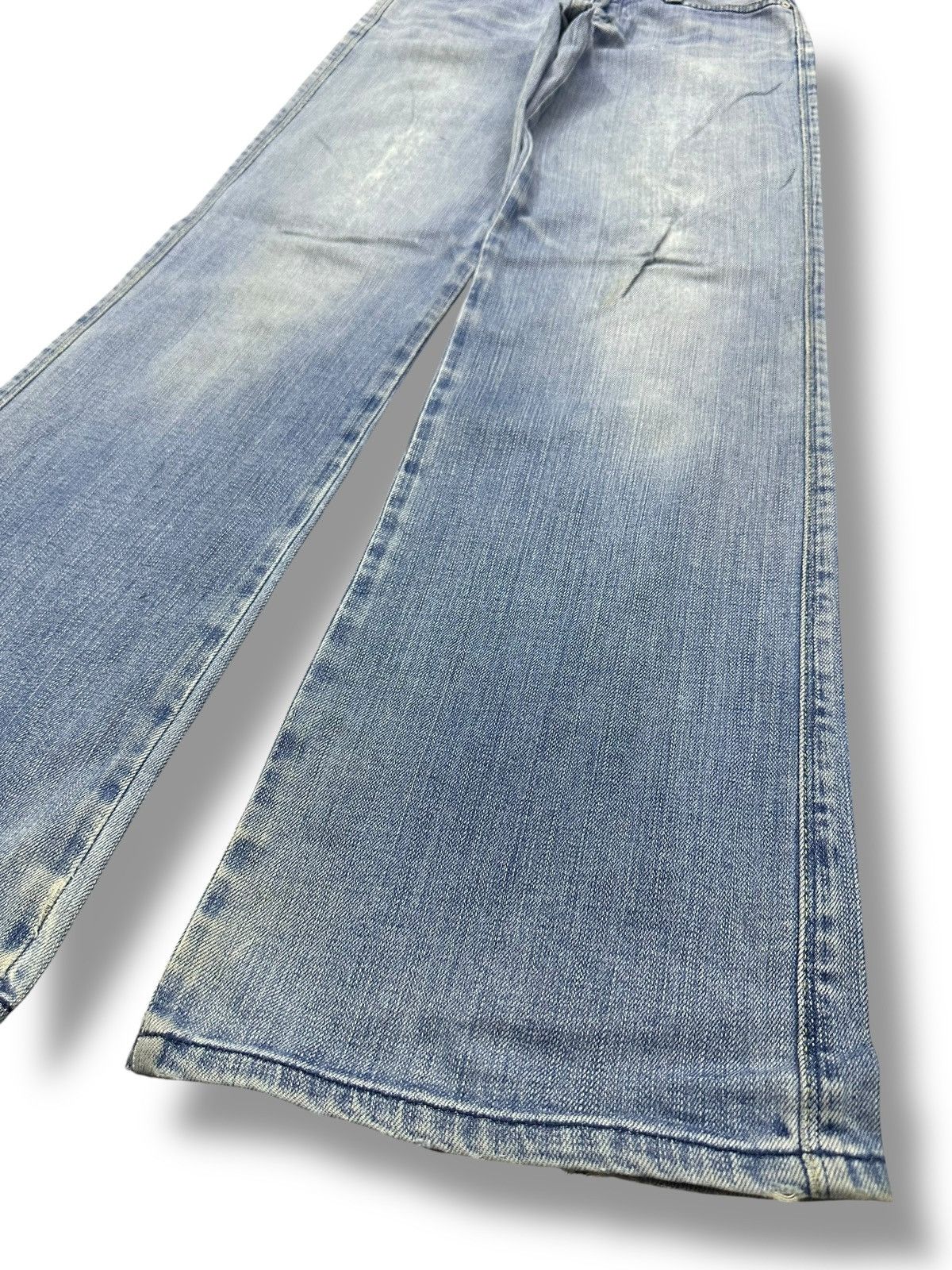 Levi's Vintage Levi’s Lady Style Japan Denim Bootcut Distressed Size US 28 / EU 44 - 15 Thumbnail