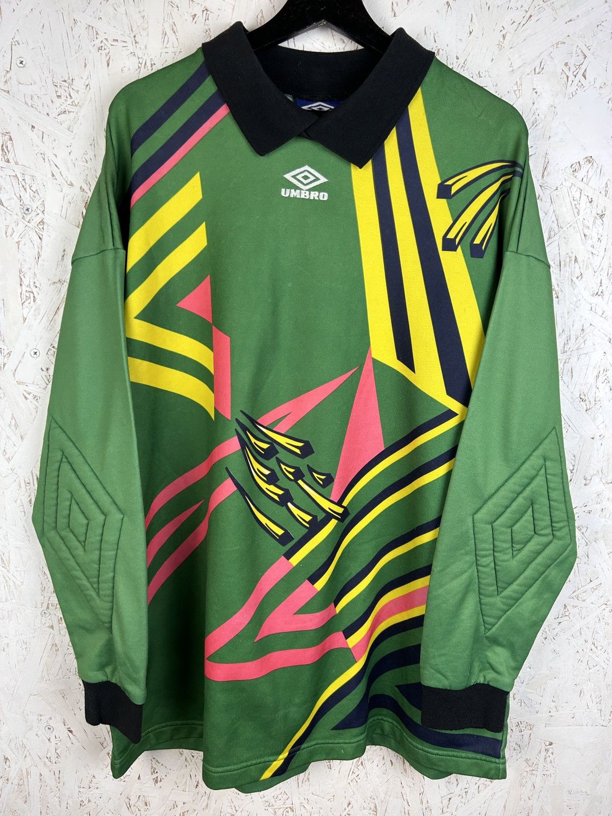 Umbro 90s Vintage Umbro 1996 GK Goalkeeper #1 Template Jersey Size US XL / EU 56 / 4 - 1 Thumbnail