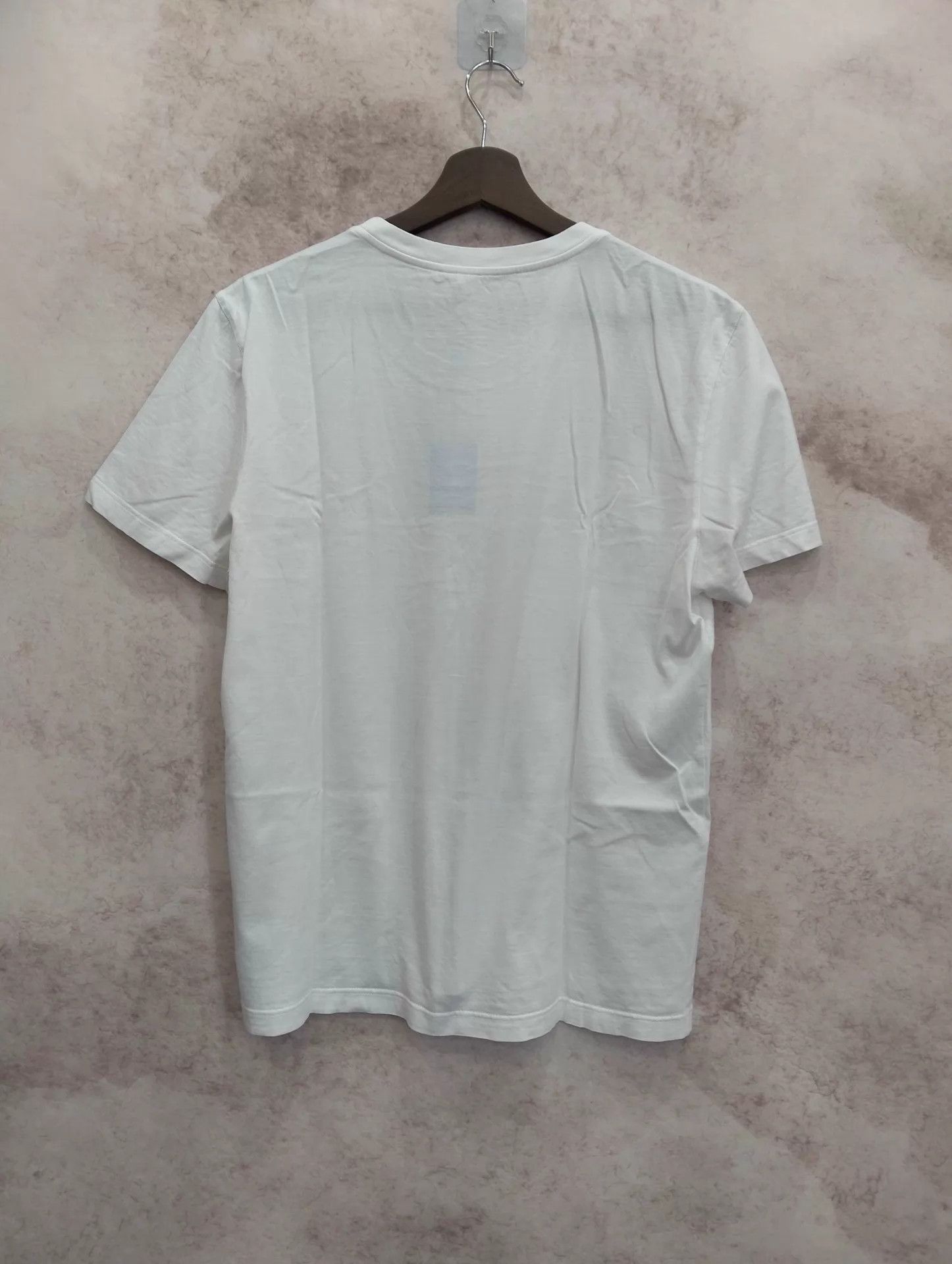 Louis Vuitton LV white chest logo short sleeve M Size US M / EU 48-50 / 2 - 2 Thumbnail