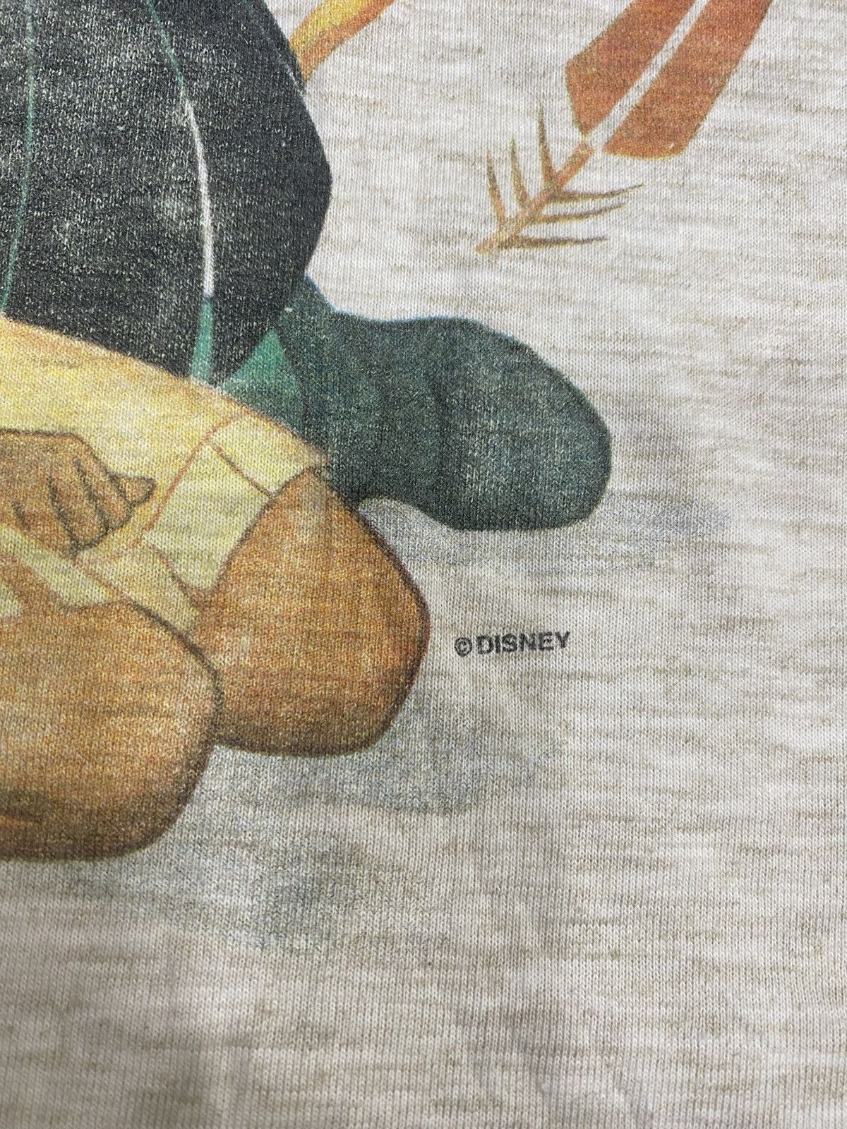 Disney VINTAGE POCAHONTAS TSHIRT Size US L / EU 52-54 / 3 - 6 Thumbnail
