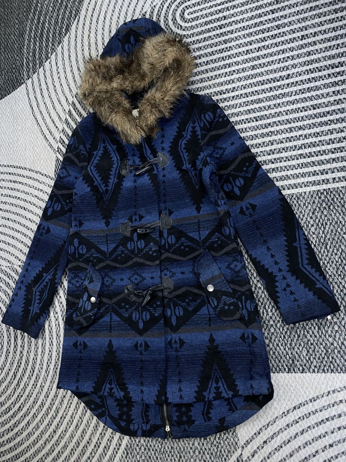 Japanese Brand Vtg BB Dakota Aztex Wool Blend Faux Fur Trim Hooded Jacket Size US S / EU 44-46 / 1 - 4 Thumbnail