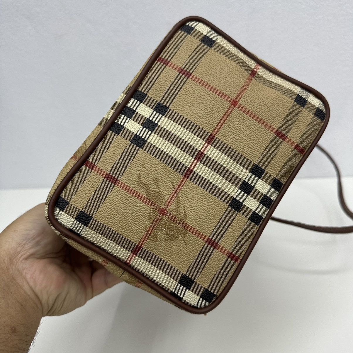 Burberry ‼️YES‼️ AUTHENTIC BURBERRYS VINTAGE NOVA CHECK LONG HANDLE BAG Size ONE SIZE - 10 Thumbnail