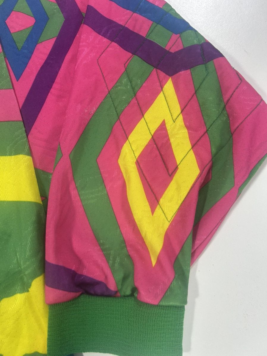 Umbro VINTAGE XL MENS UMBRO GOALIE 1994 JORGE CAMPOS STYLE JERSEY Size US XL / EU 56 / 4 - 2 Thumbnail