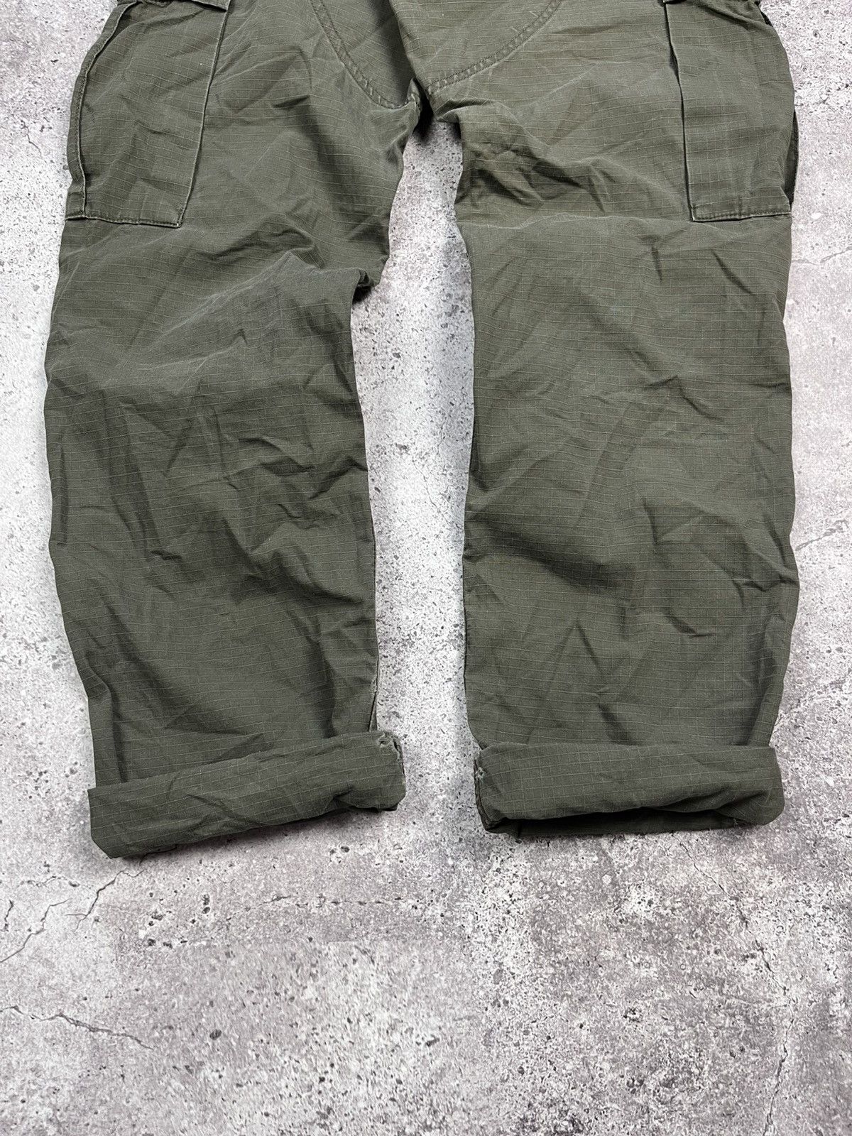 Carhartt Carhartt Regular Cargo Pants Distressed Size 28/32 Men’s Size US 28 / EU 44 - 3 Thumbnail