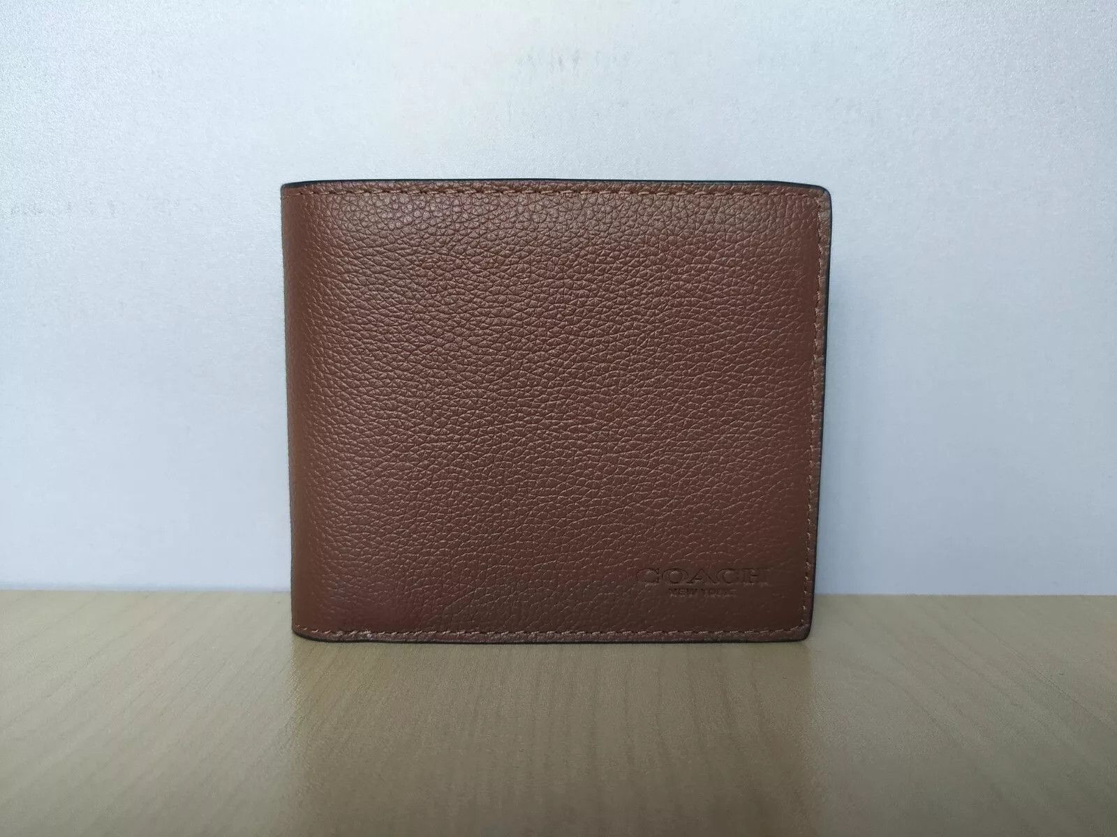 Coach Coach 3 - IN - 1 Leather Wallet T 0520 Size ONE SIZE - 1 Thumbnail
